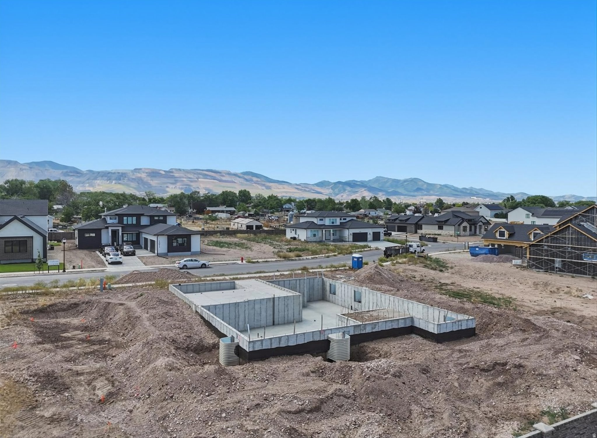 J AND J FARMS - Residential
