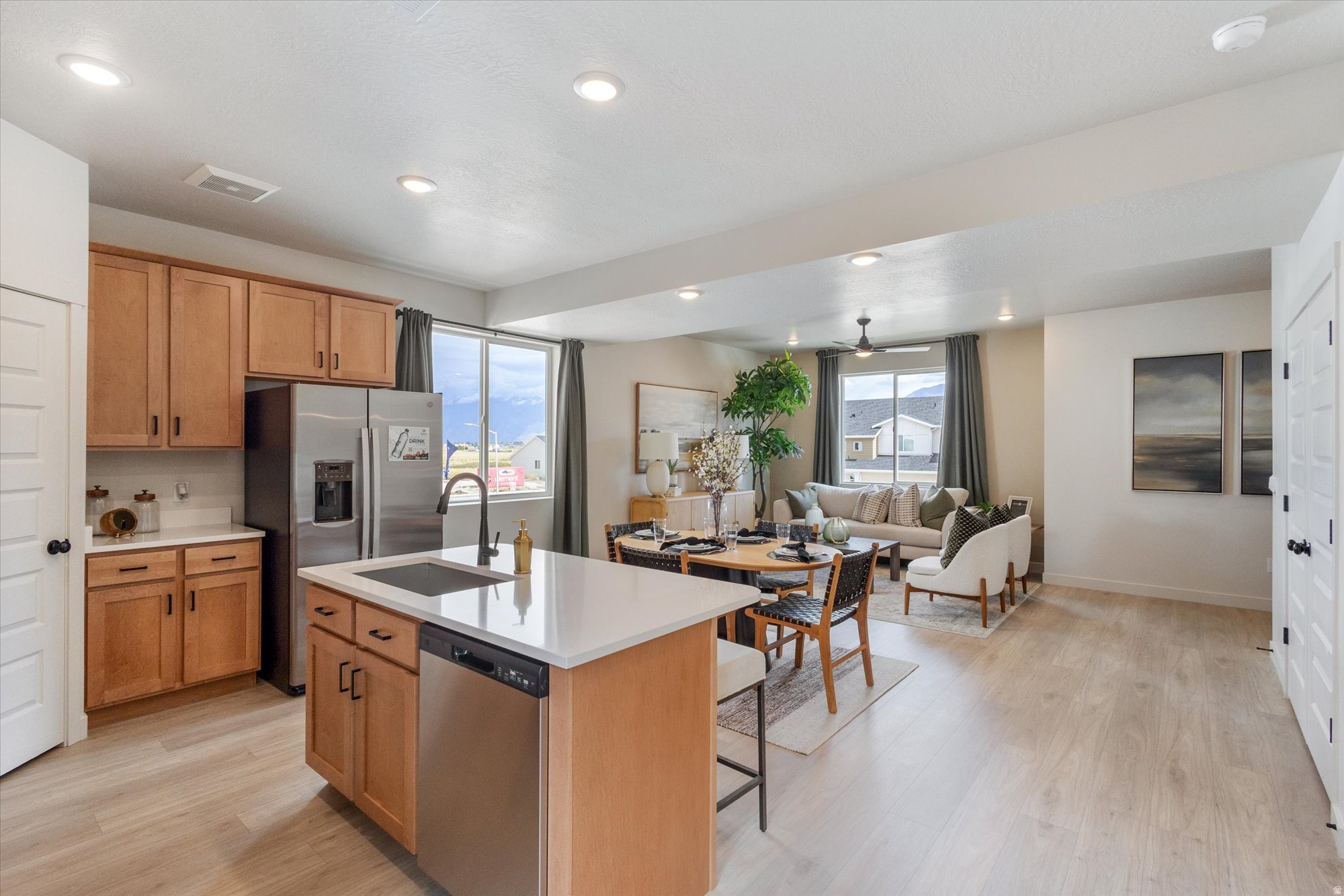 ARROWHEAD RANCH - Residential