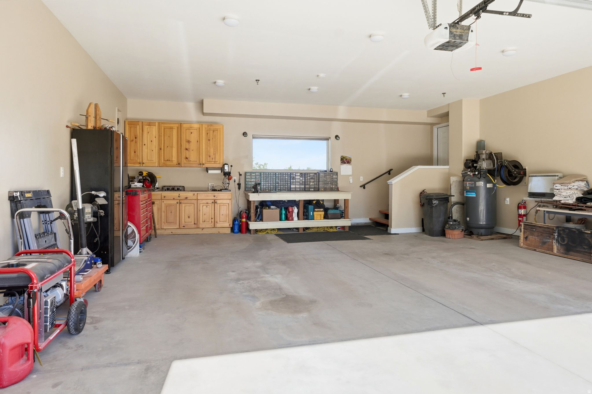 TIMBER LAKES - Residential