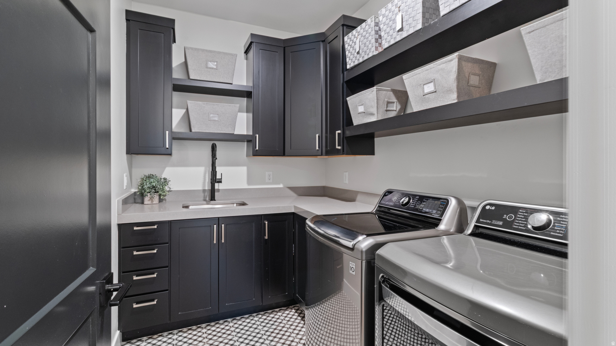 DEER WATERS - Residential