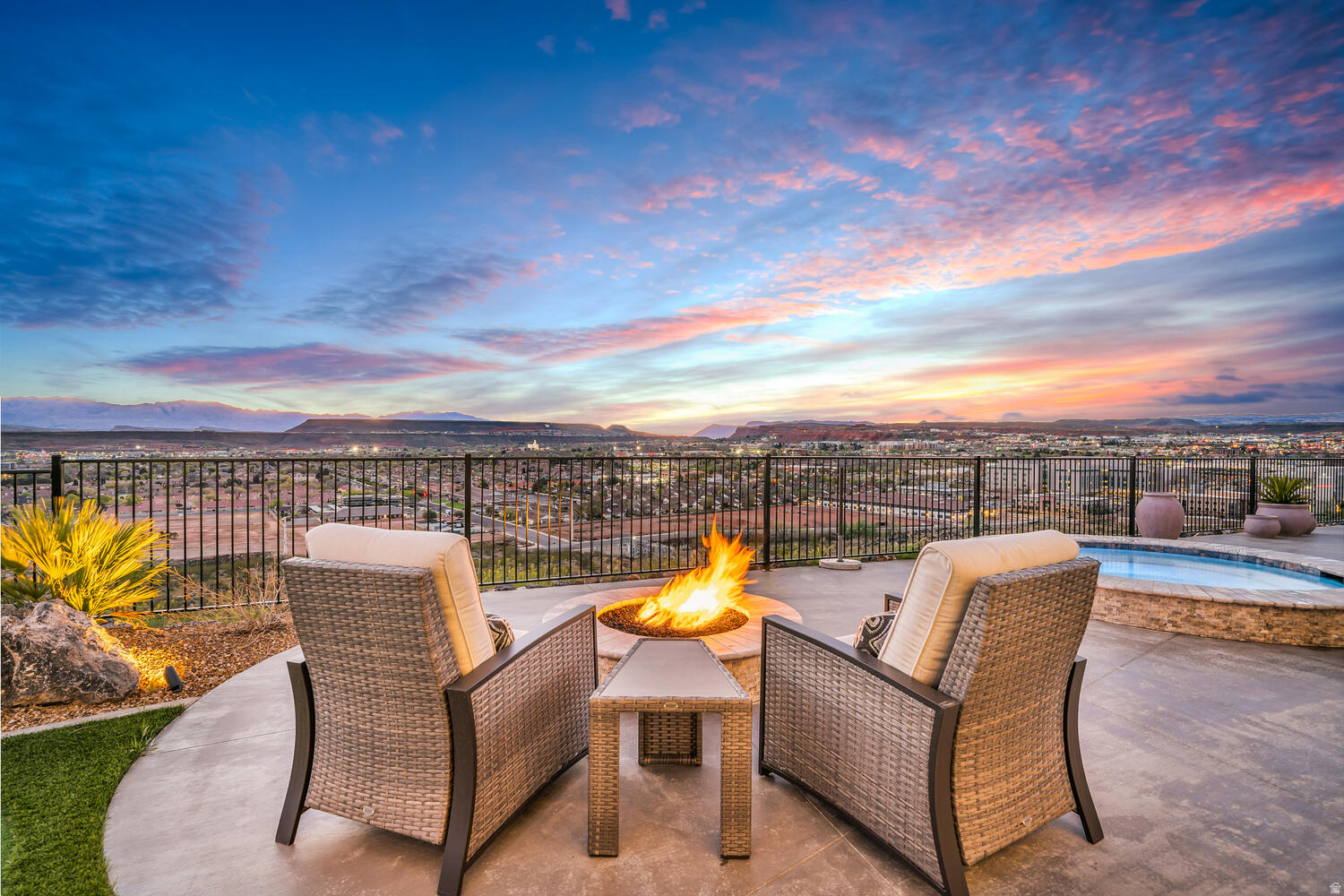 SOUTH RIM AT FOREMASTER RIDGE PH 3 - Residential