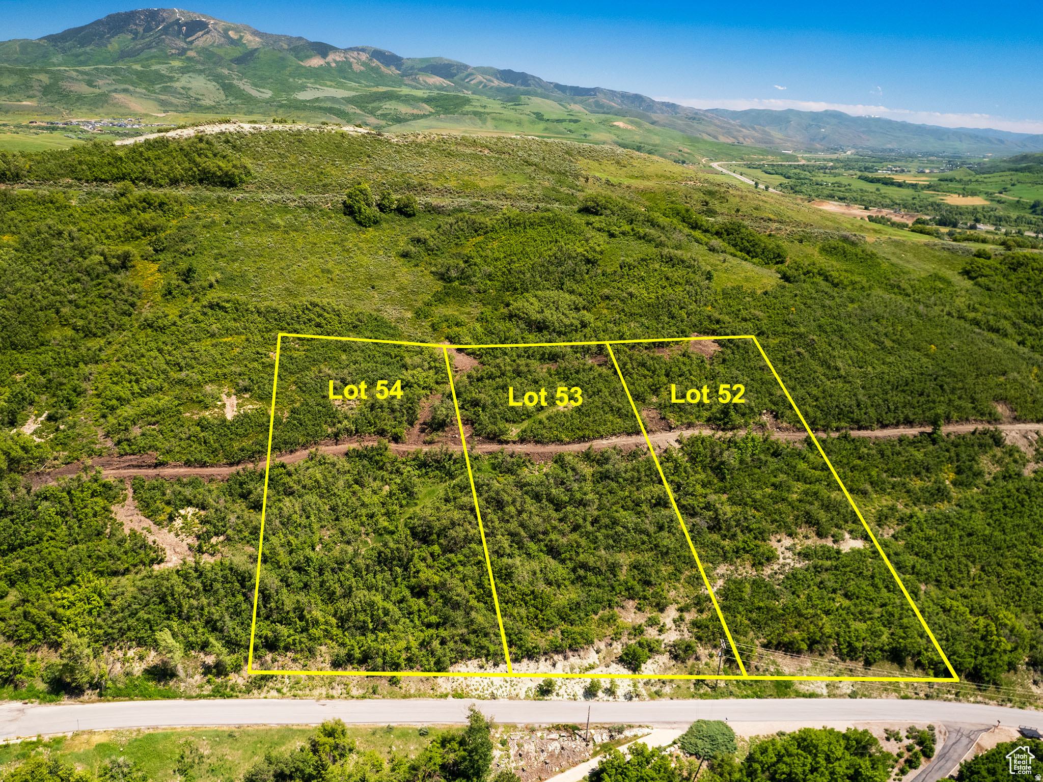 HIGHLANDS ADDITION - Land