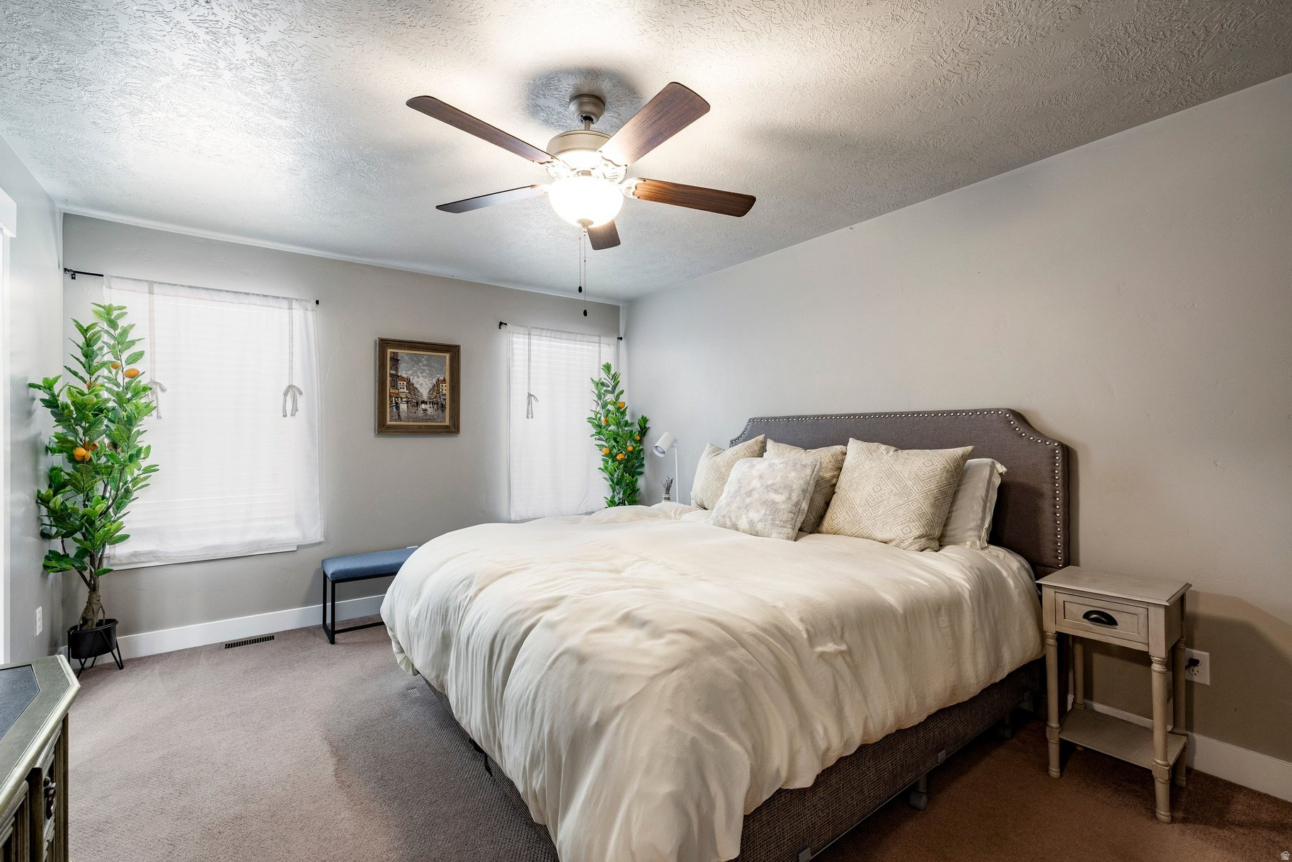 TRAILS EDGE - Residential