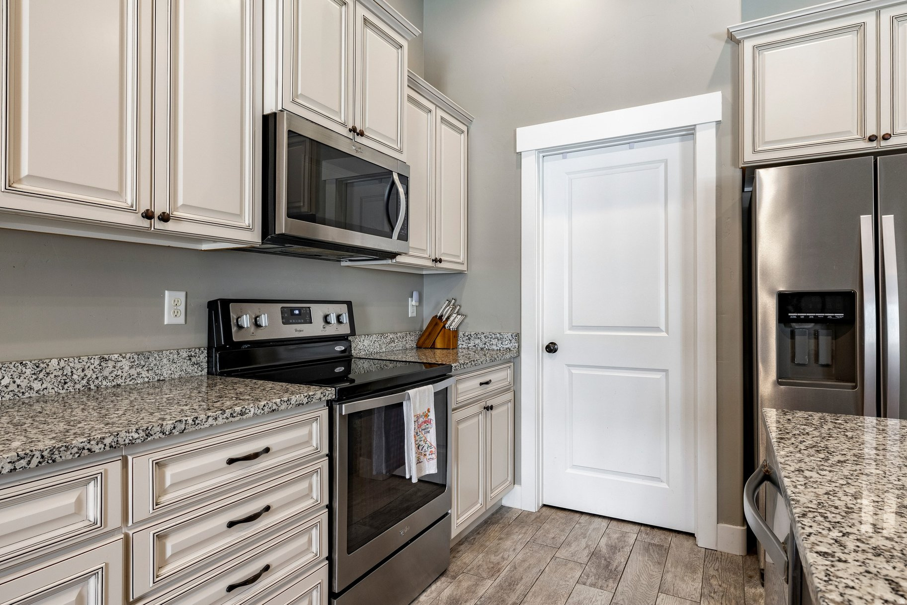 TRAILS EDGE - Residential
