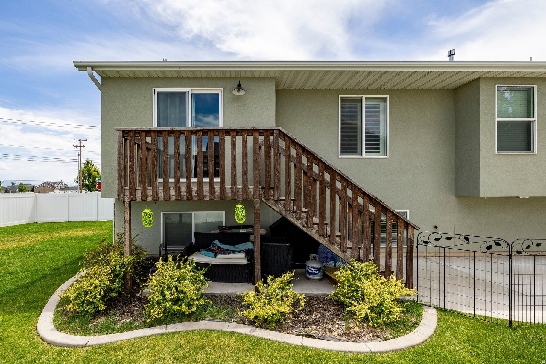 TRAILS EDGE - Residential