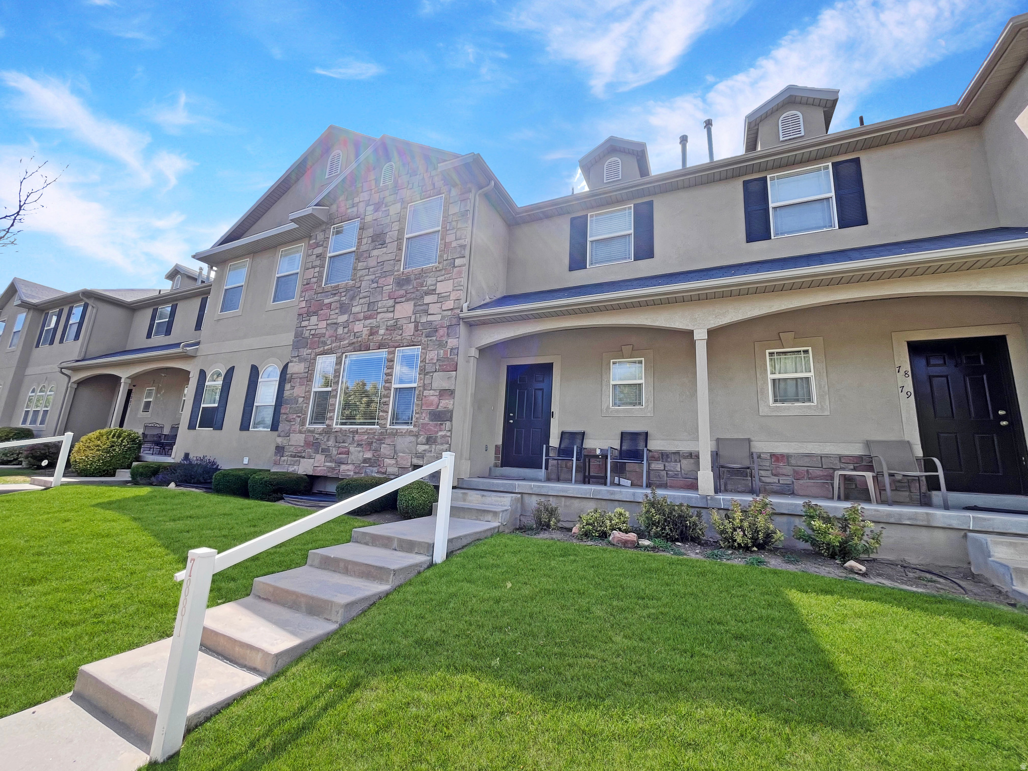 STONE CREEK - Residential