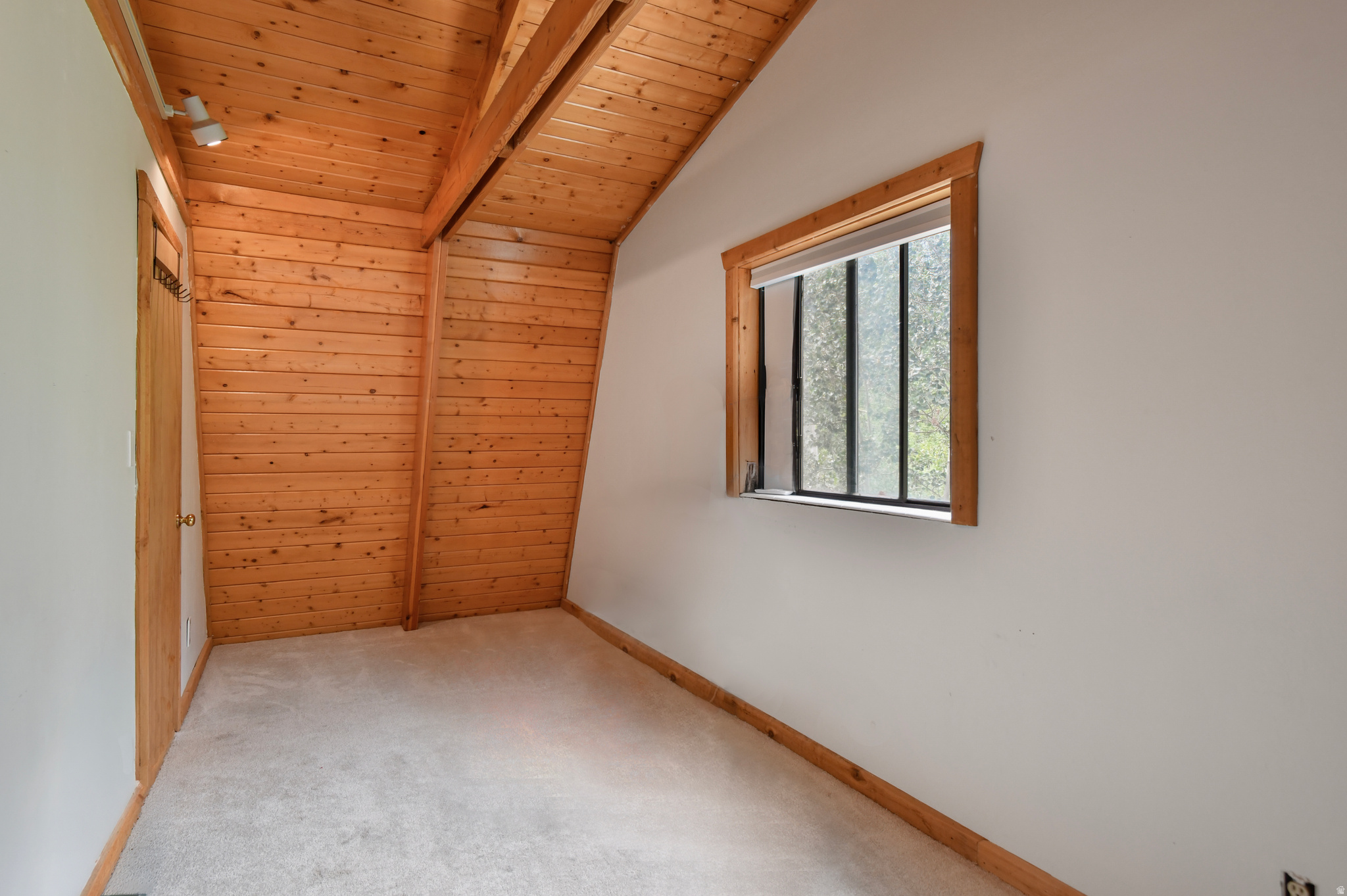 TOLLGATE CANYON - PINE MEADOW RANCH - Residential