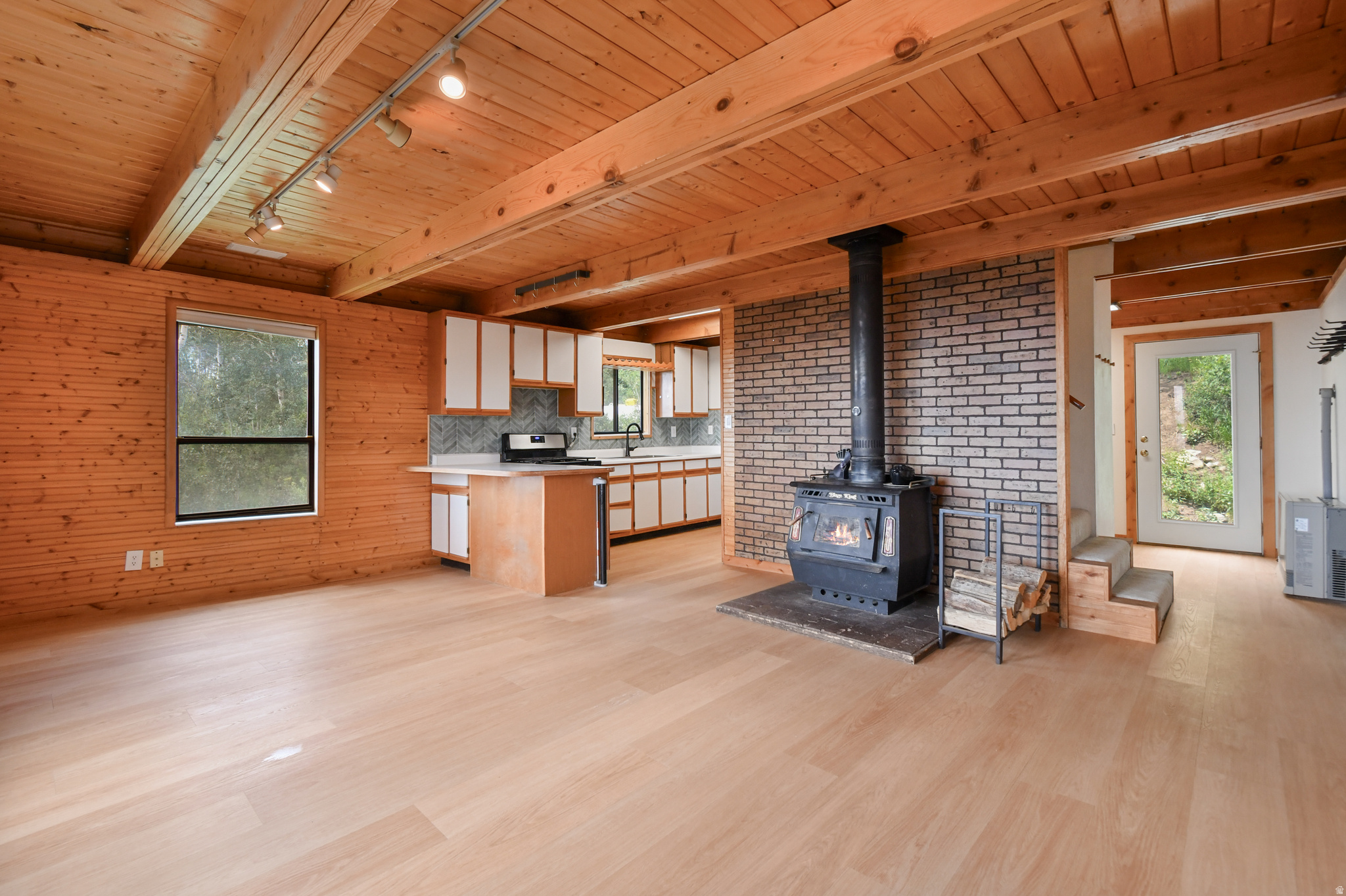 TOLLGATE CANYON - PINE MEADOW RANCH - Residential