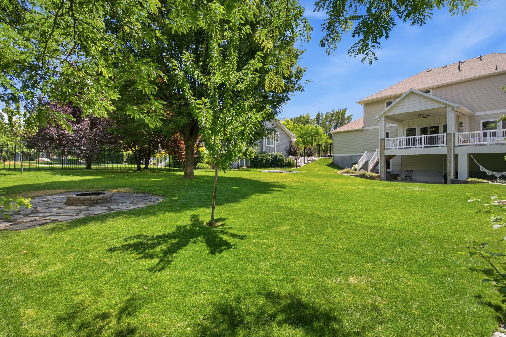 BOULDER SPRINGS - Residential