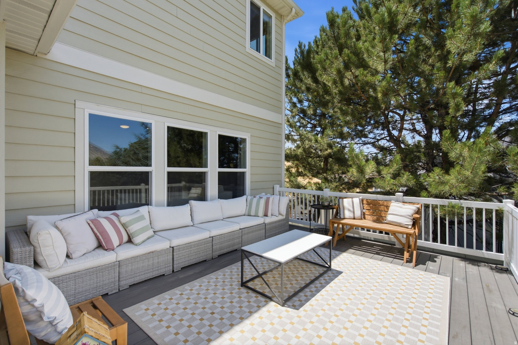 BOULDER SPRINGS - Residential