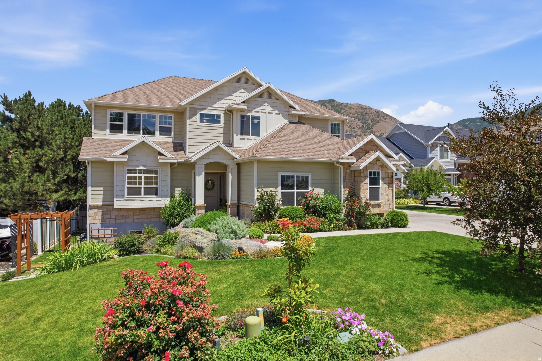 BOULDER SPRINGS - Residential