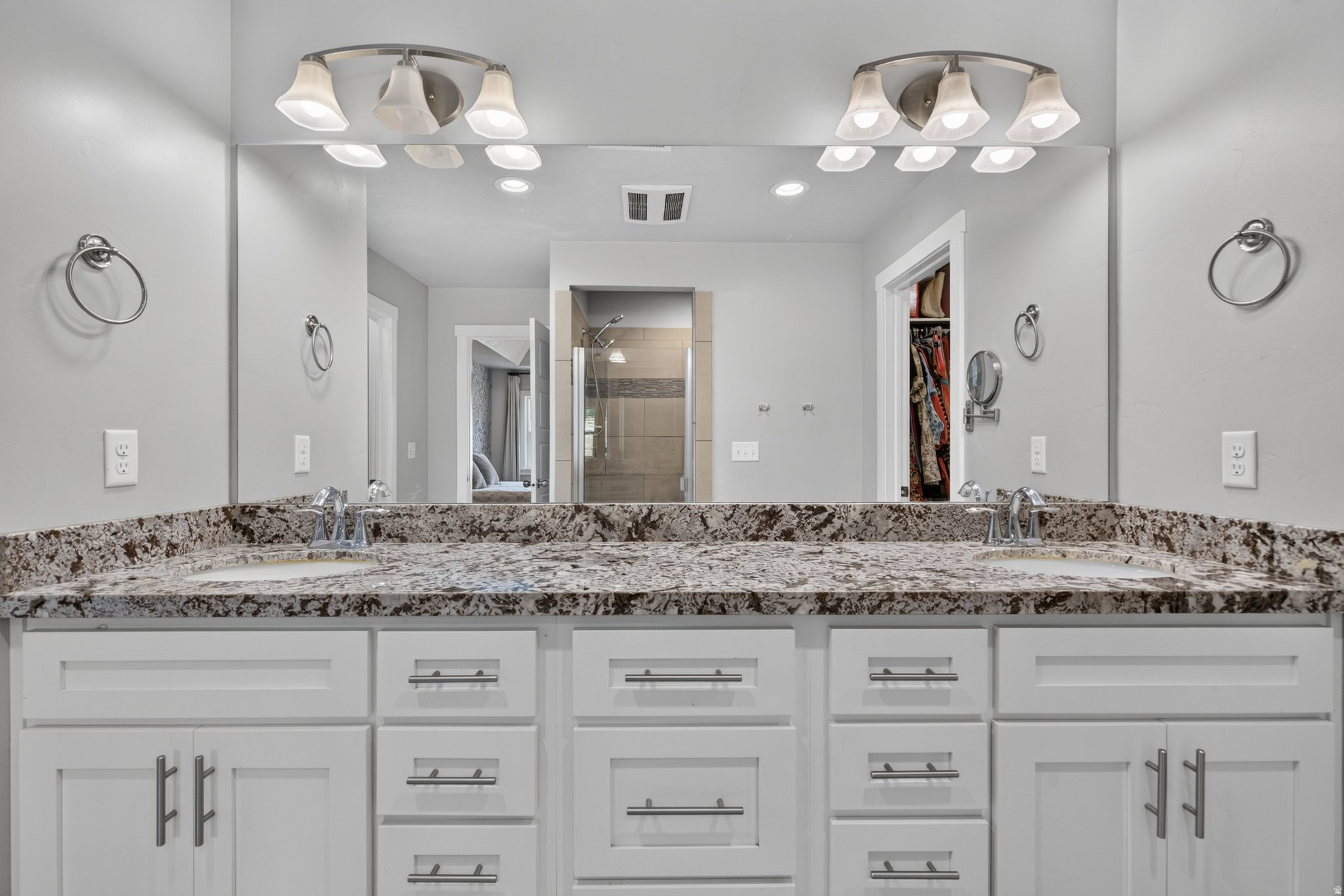 BOULDER SPRINGS - Residential