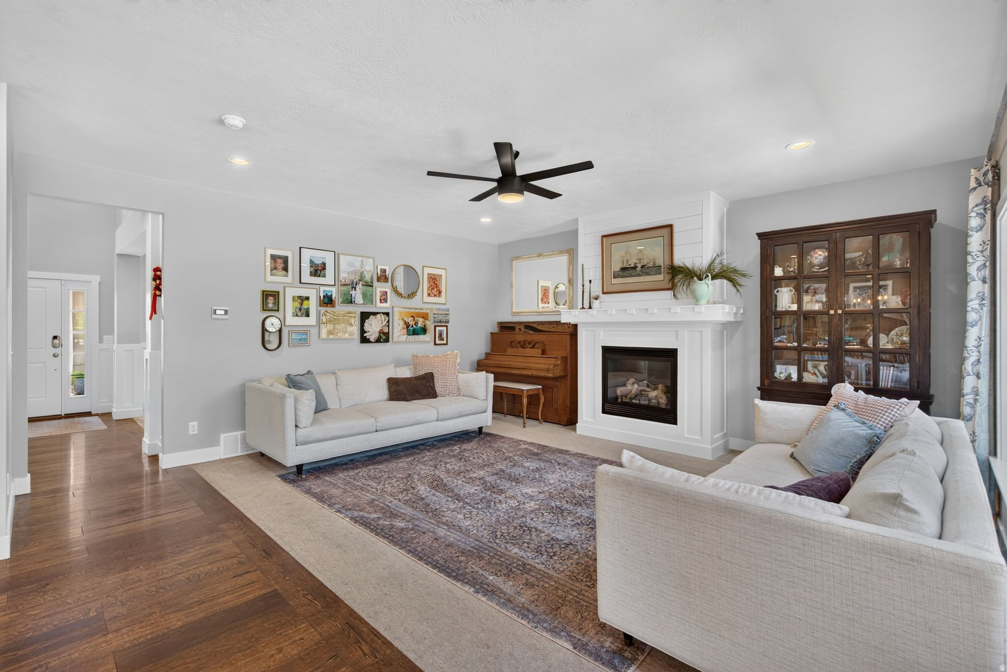 BOULDER SPRINGS - Residential
