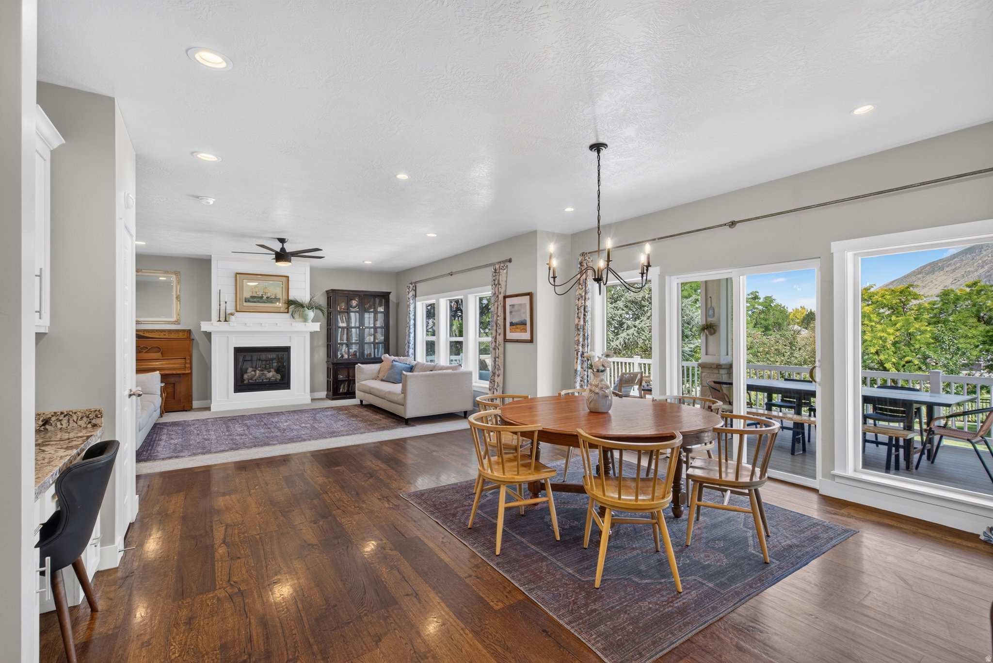 BOULDER SPRINGS - Residential
