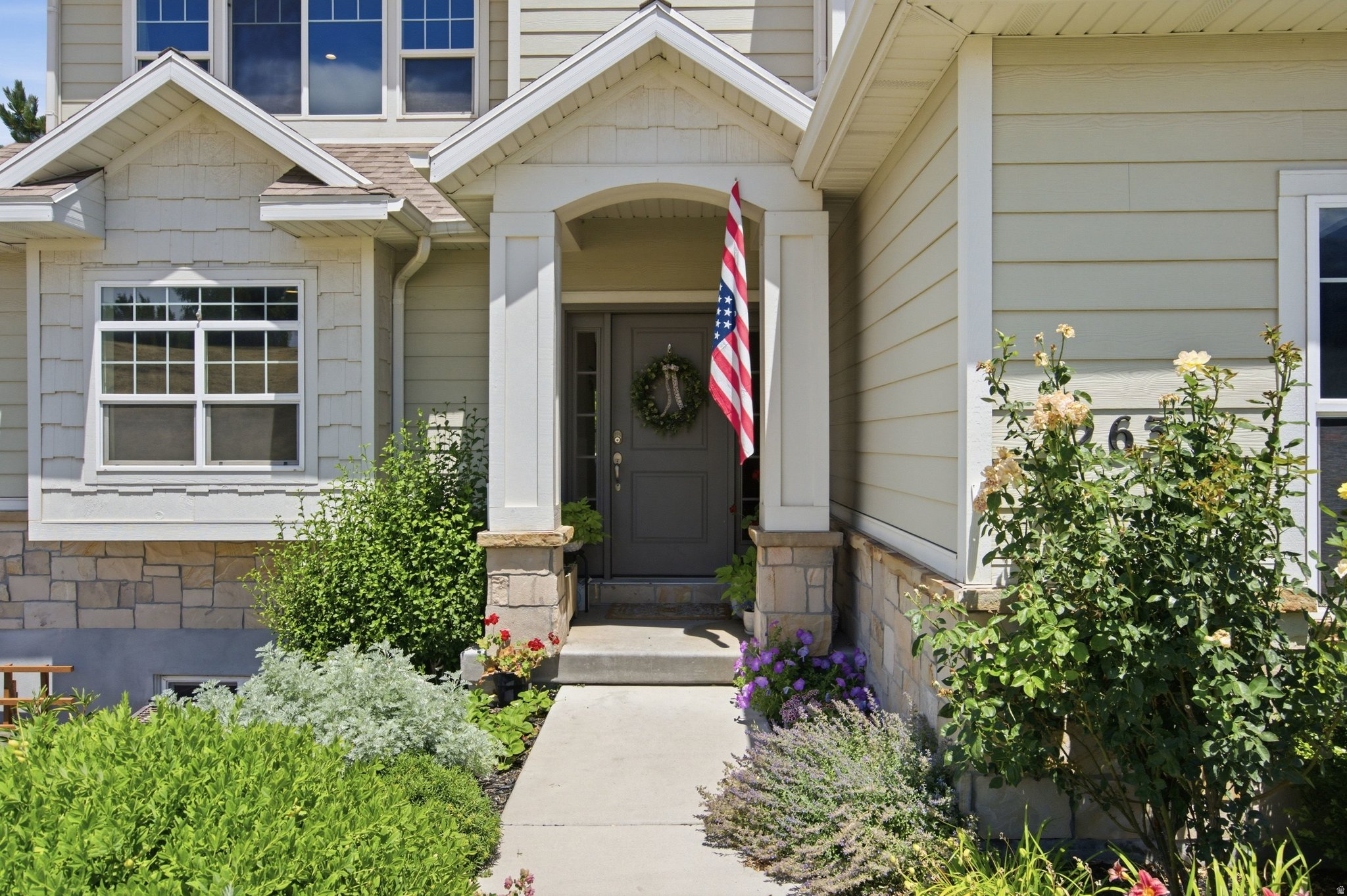 BOULDER SPRINGS - Residential