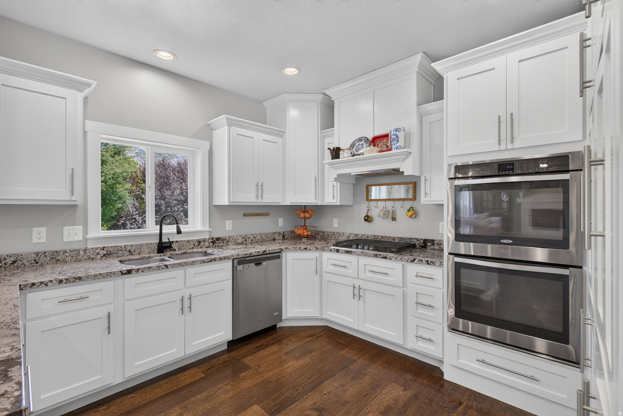 BOULDER SPRINGS - Residential
