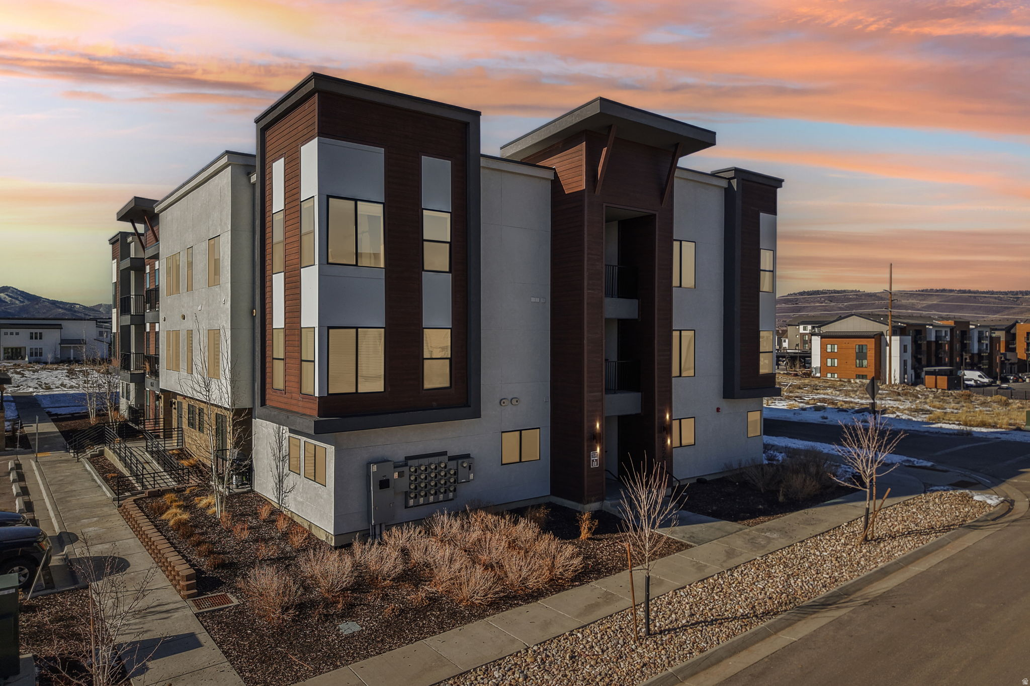 SILVER CREEK VILLAGE - Residential