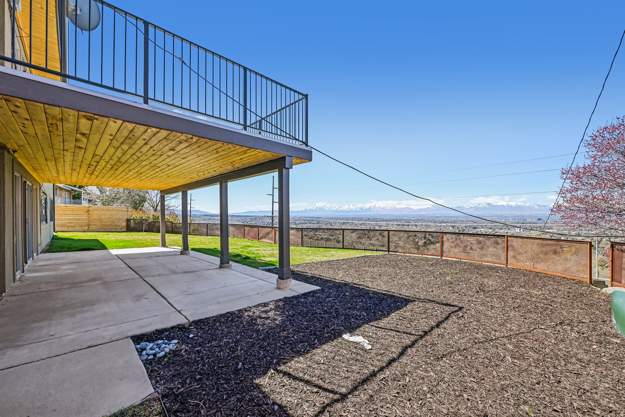 OLYMPUS COVE - Residential