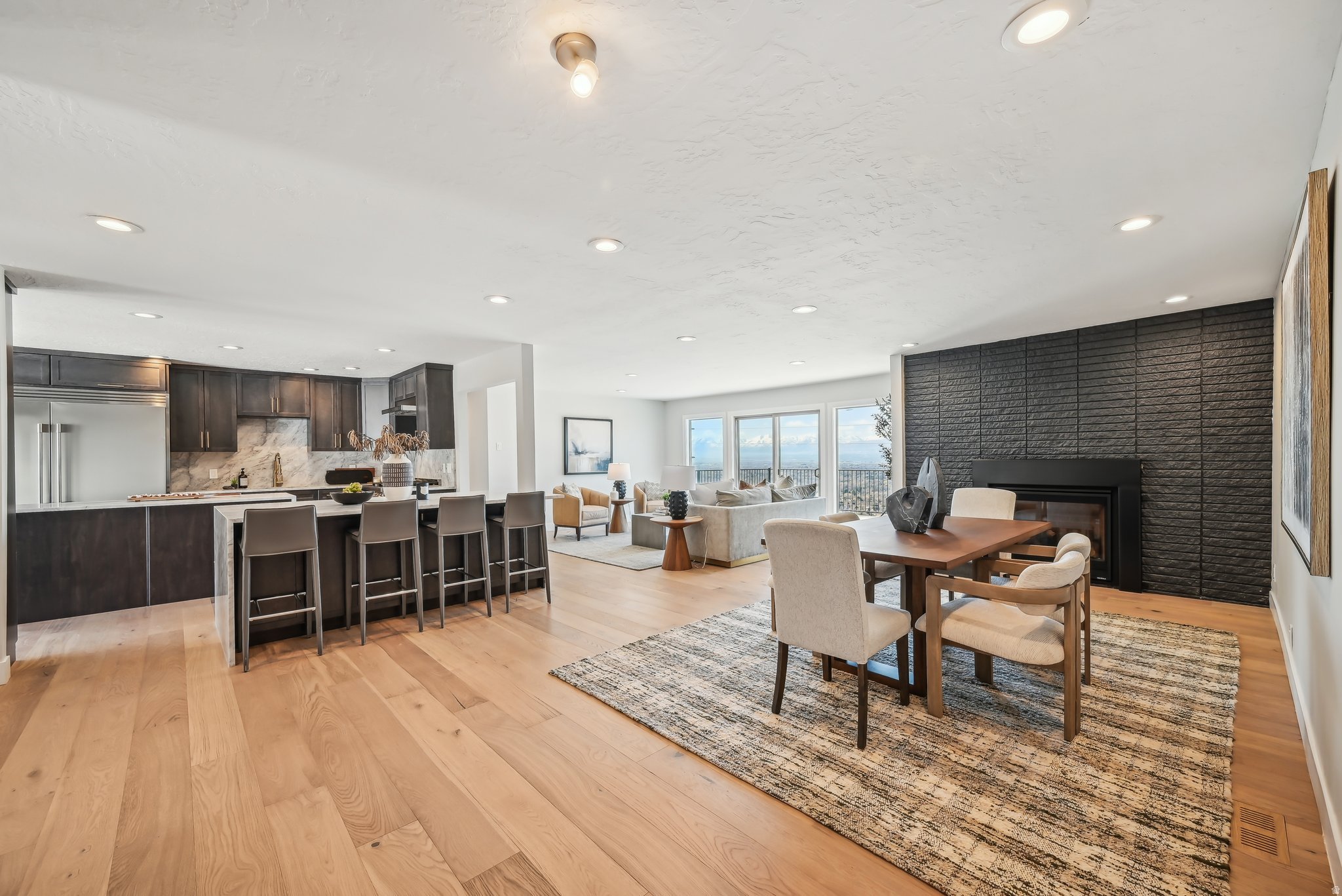 OLYMPUS COVE - Residential