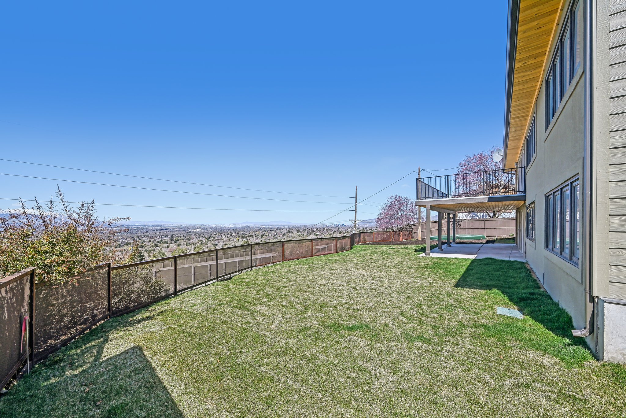 OLYMPUS COVE - Residential