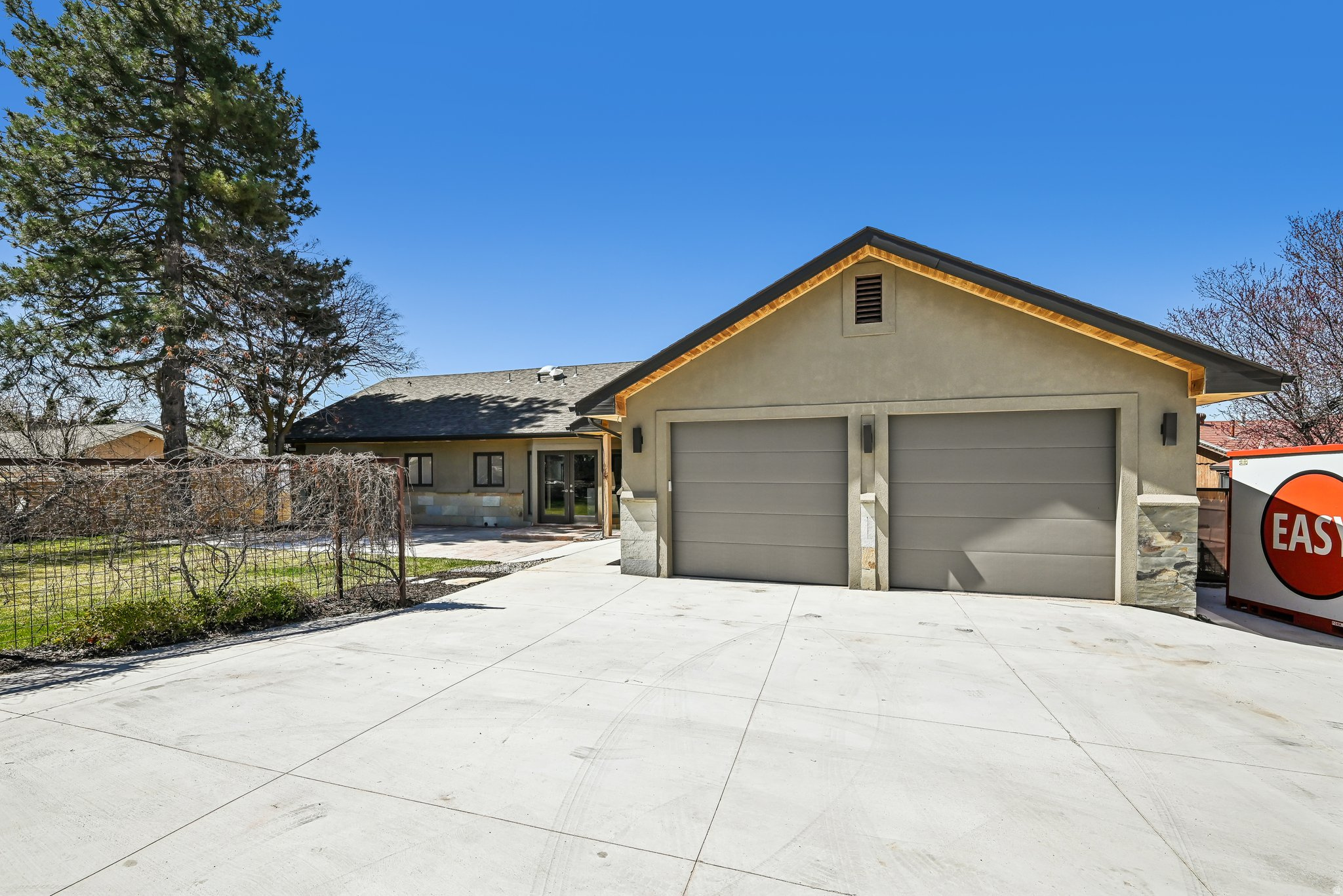 OLYMPUS COVE - Residential