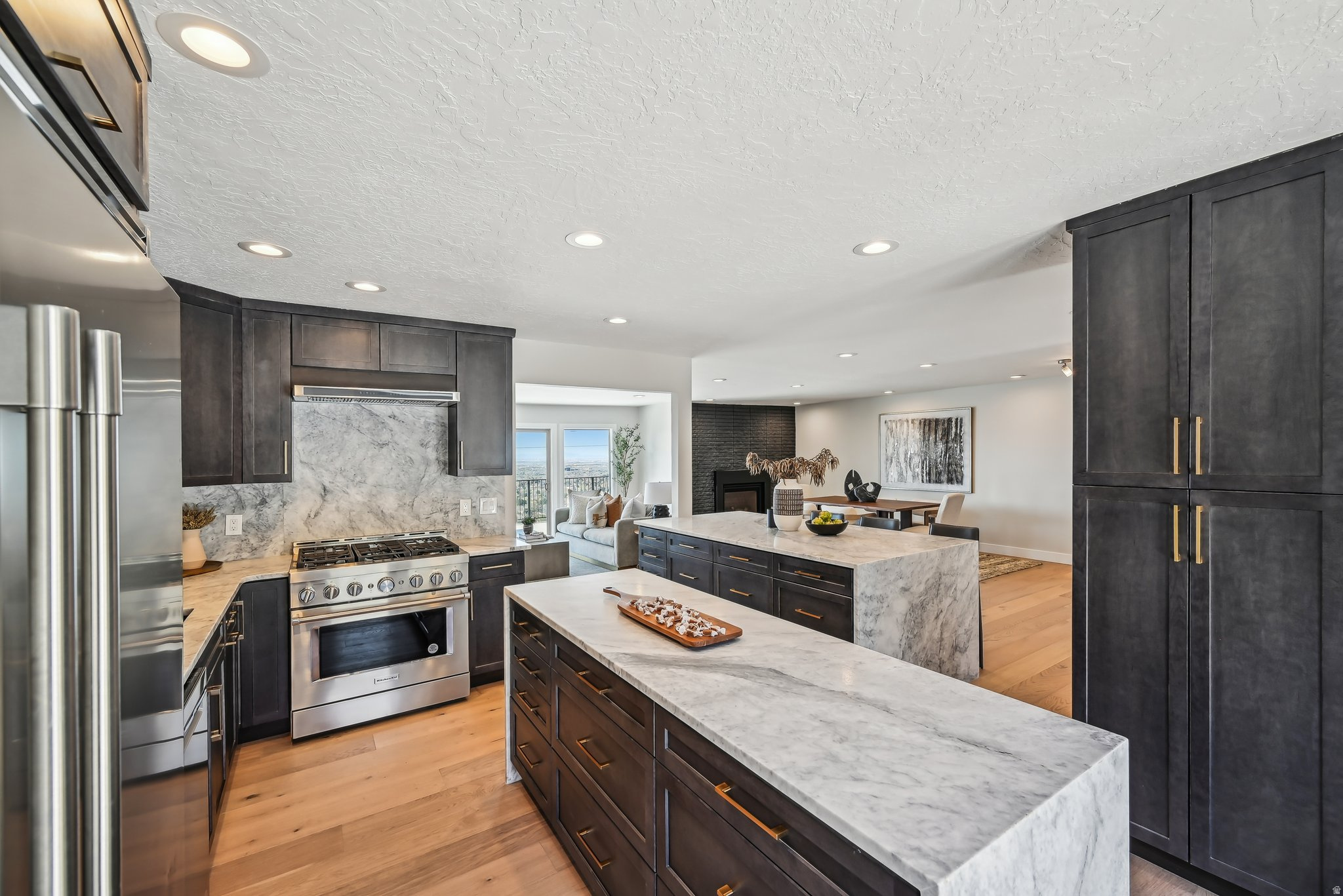 OLYMPUS COVE - Residential