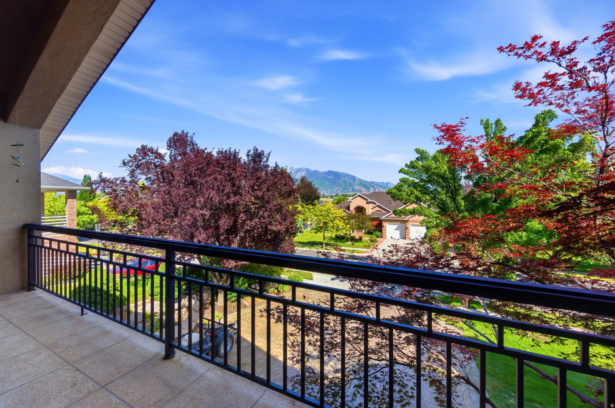 PARKWAY PALISADES - Residential
