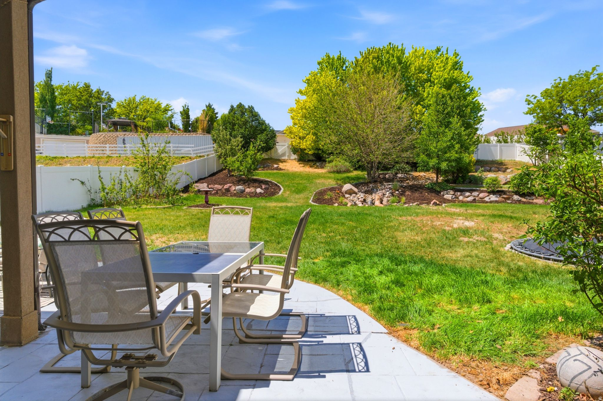 PARKWAY PALISADES - Residential
