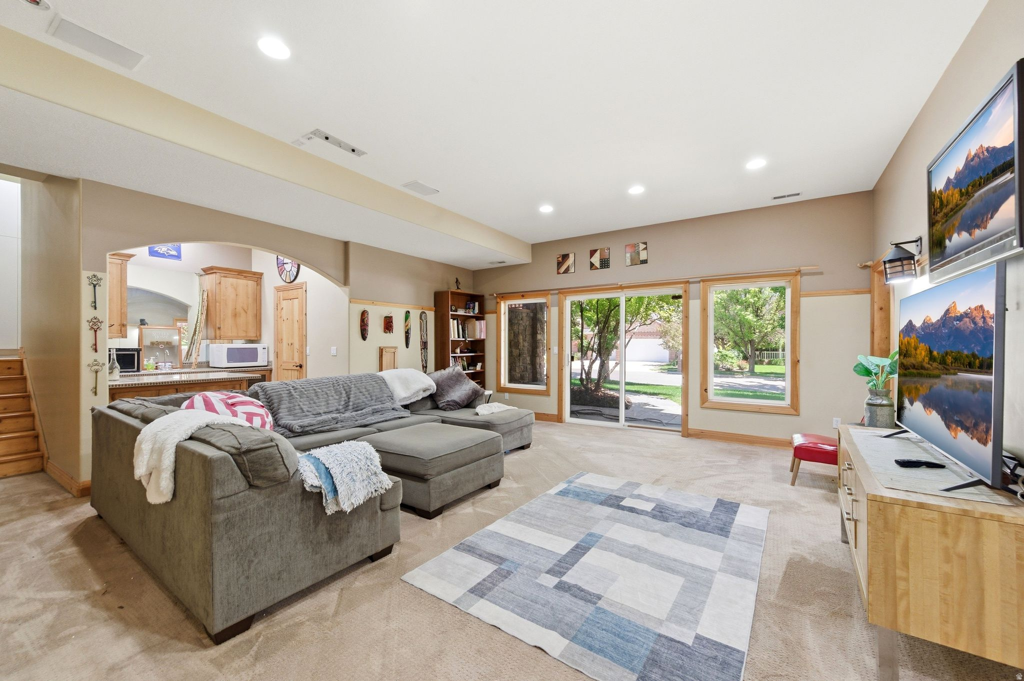 PARKWAY PALISADES - Residential