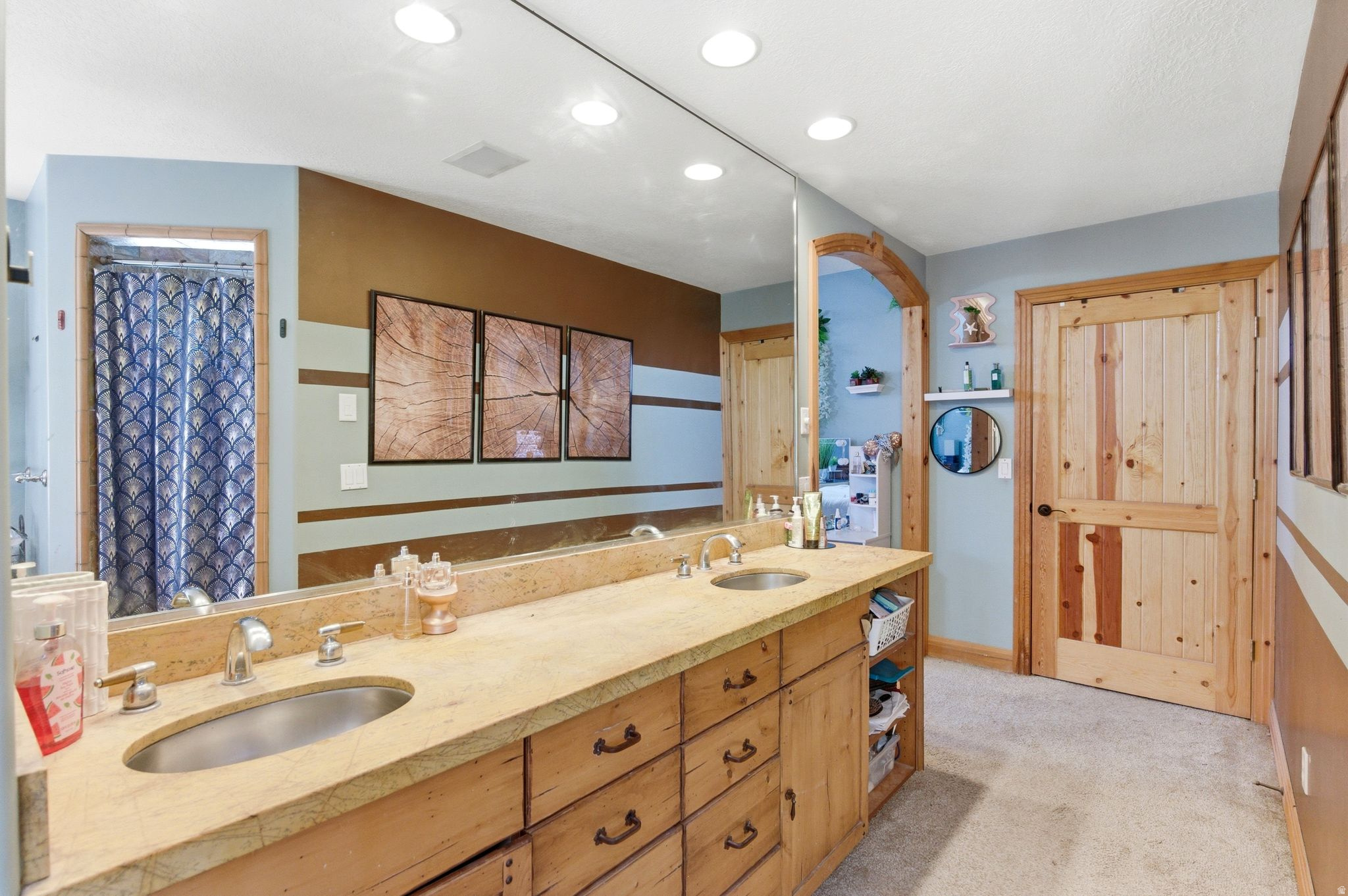 PARKWAY PALISADES - Residential