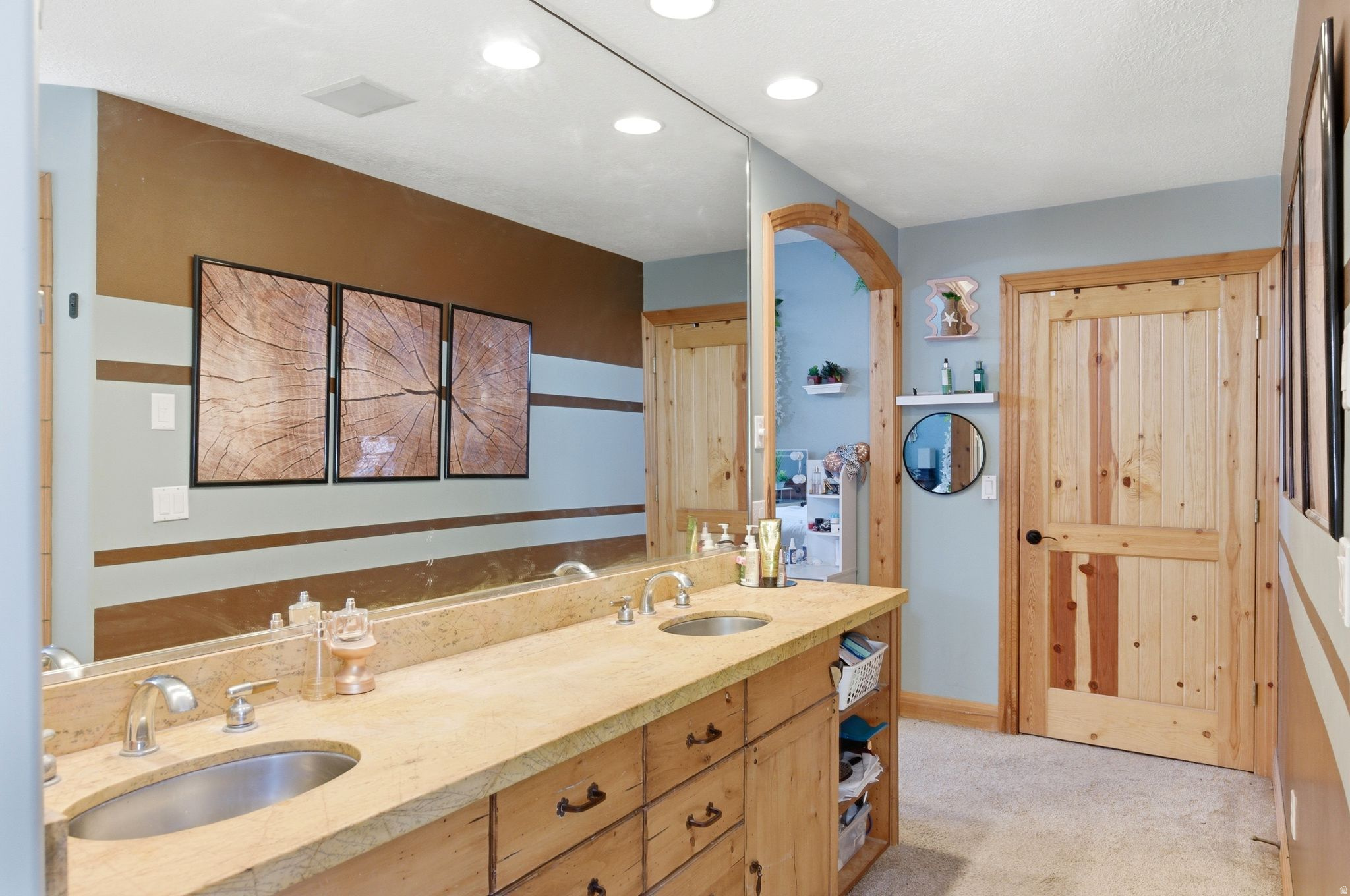PARKWAY PALISADES - Residential