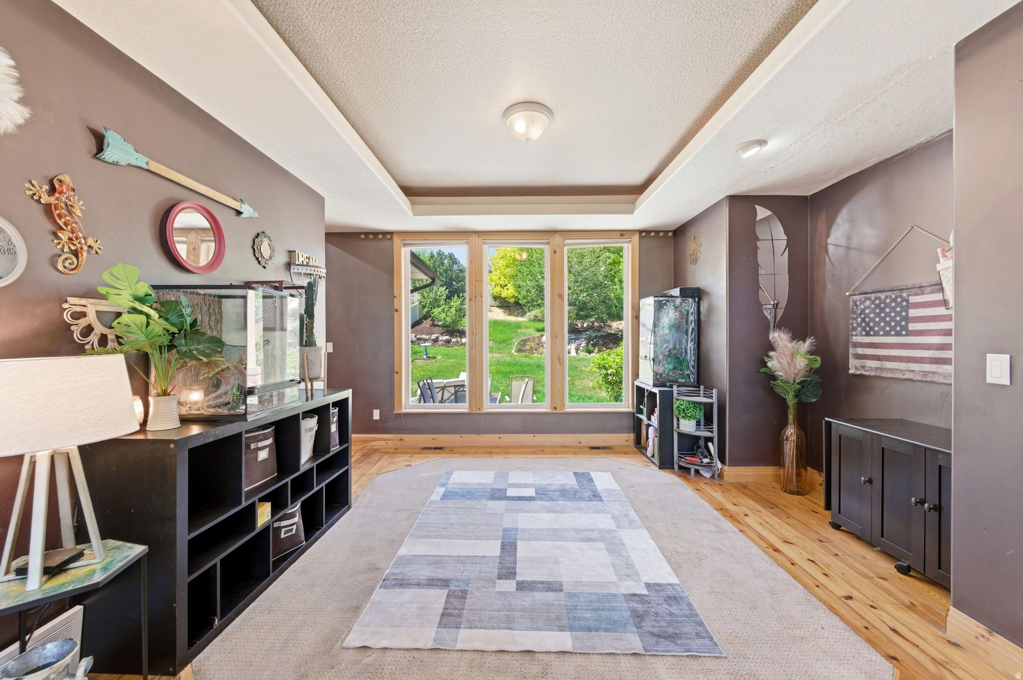 PARKWAY PALISADES - Residential