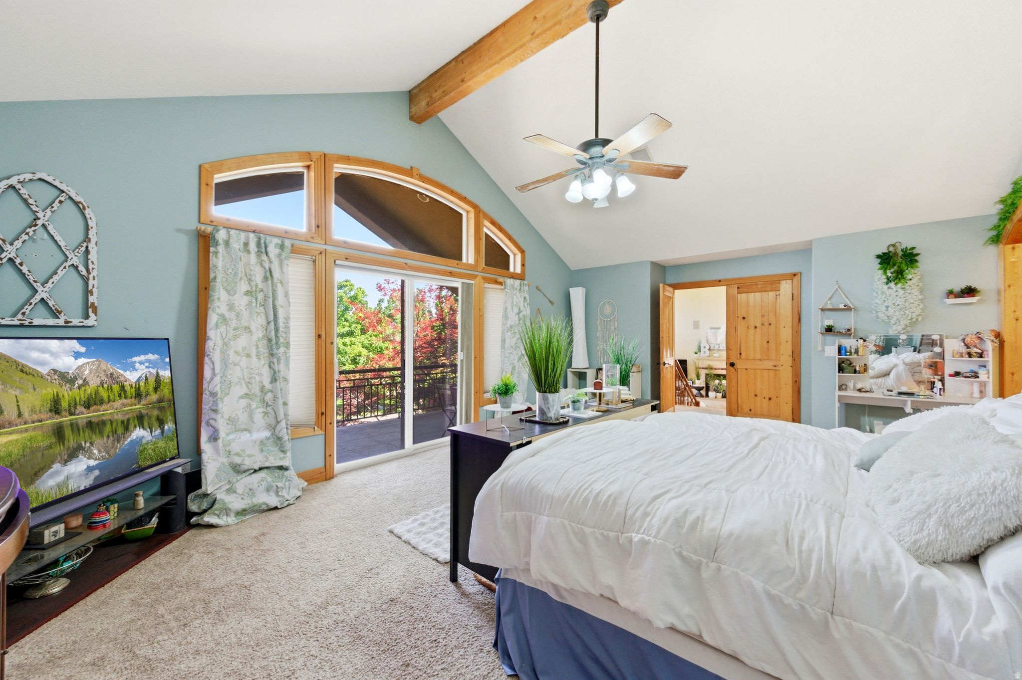 PARKWAY PALISADES - Residential