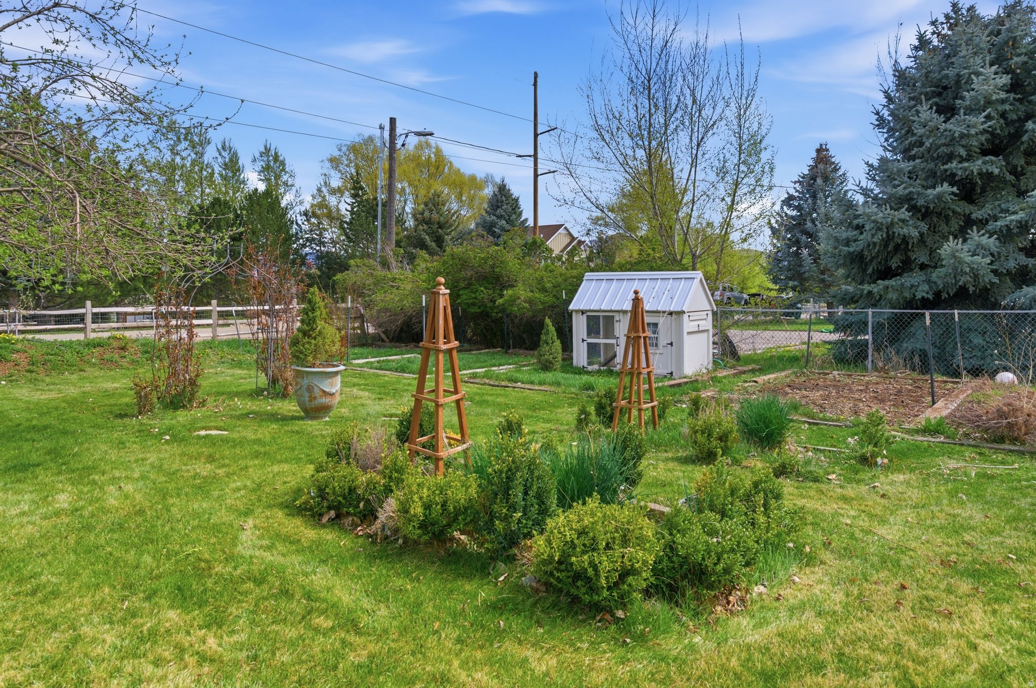 MIDWAY - Residential