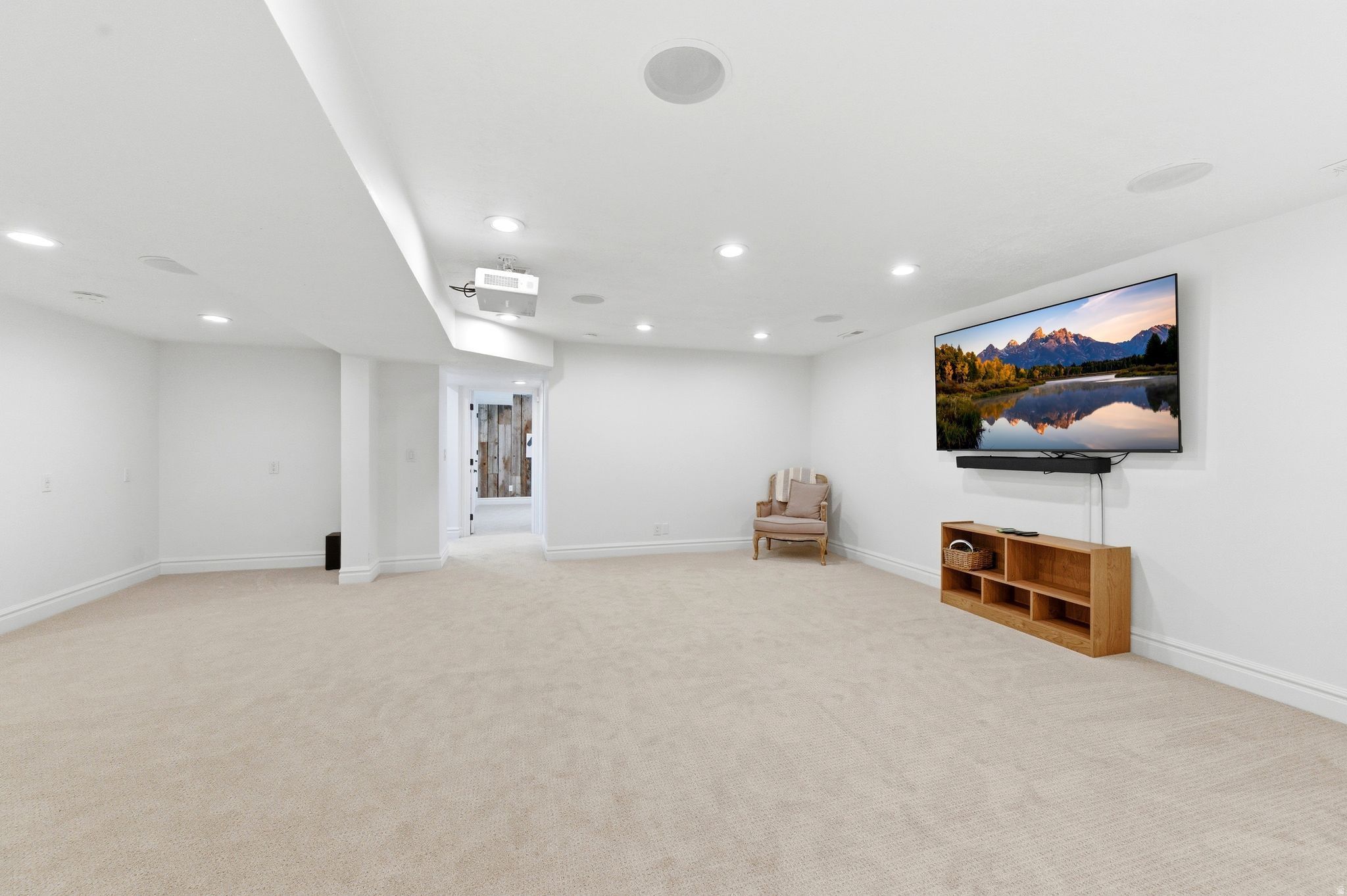 MIDWAY - Residential