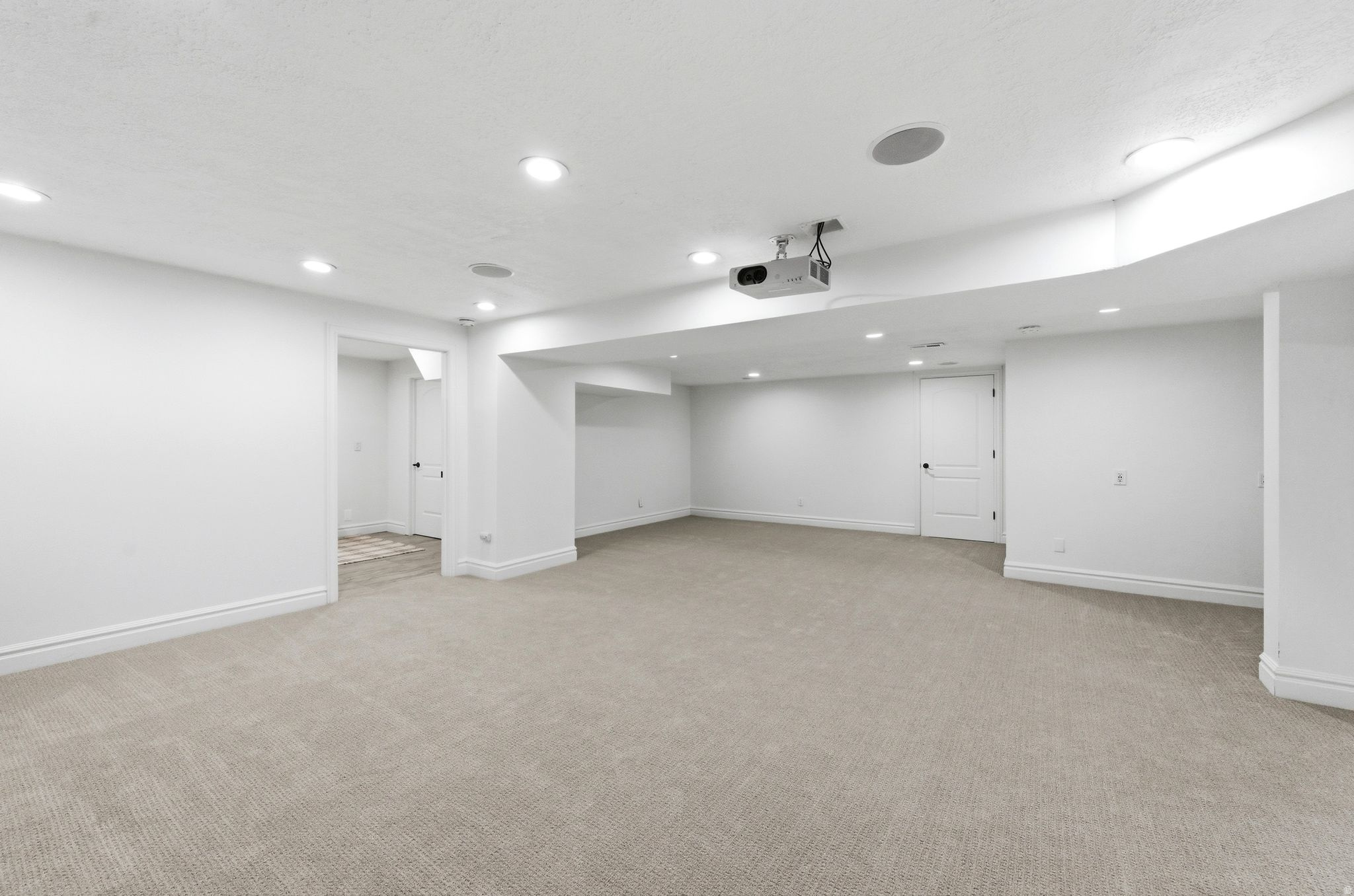 MIDWAY - Residential