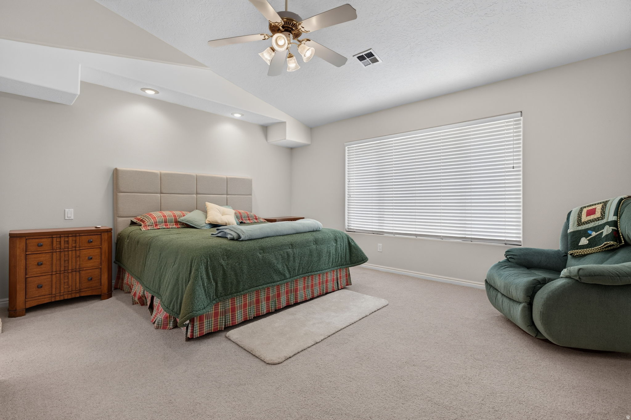SILVER CREEK TOWNHOMES - Residential