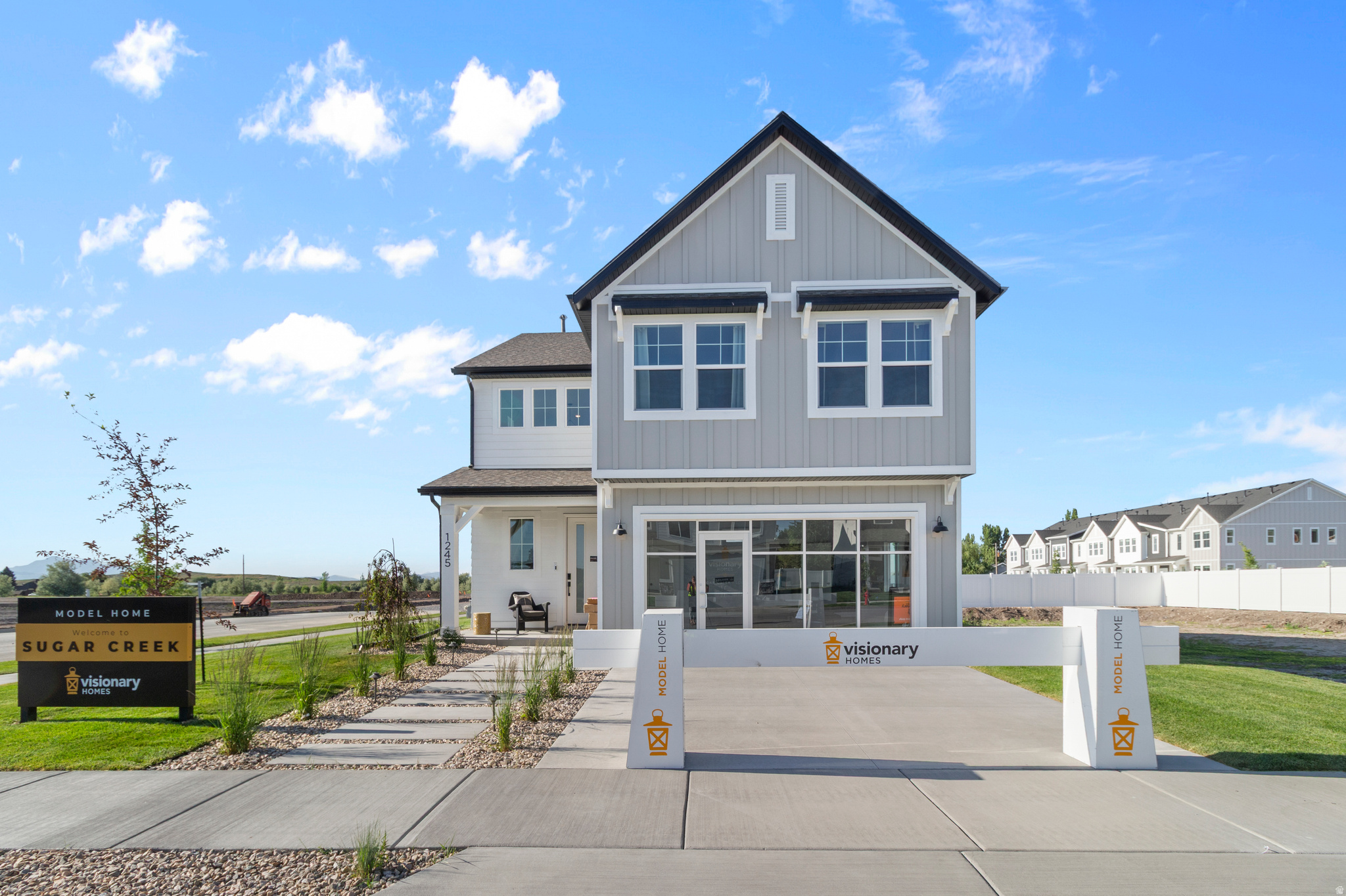 RIVERGATE - Residential