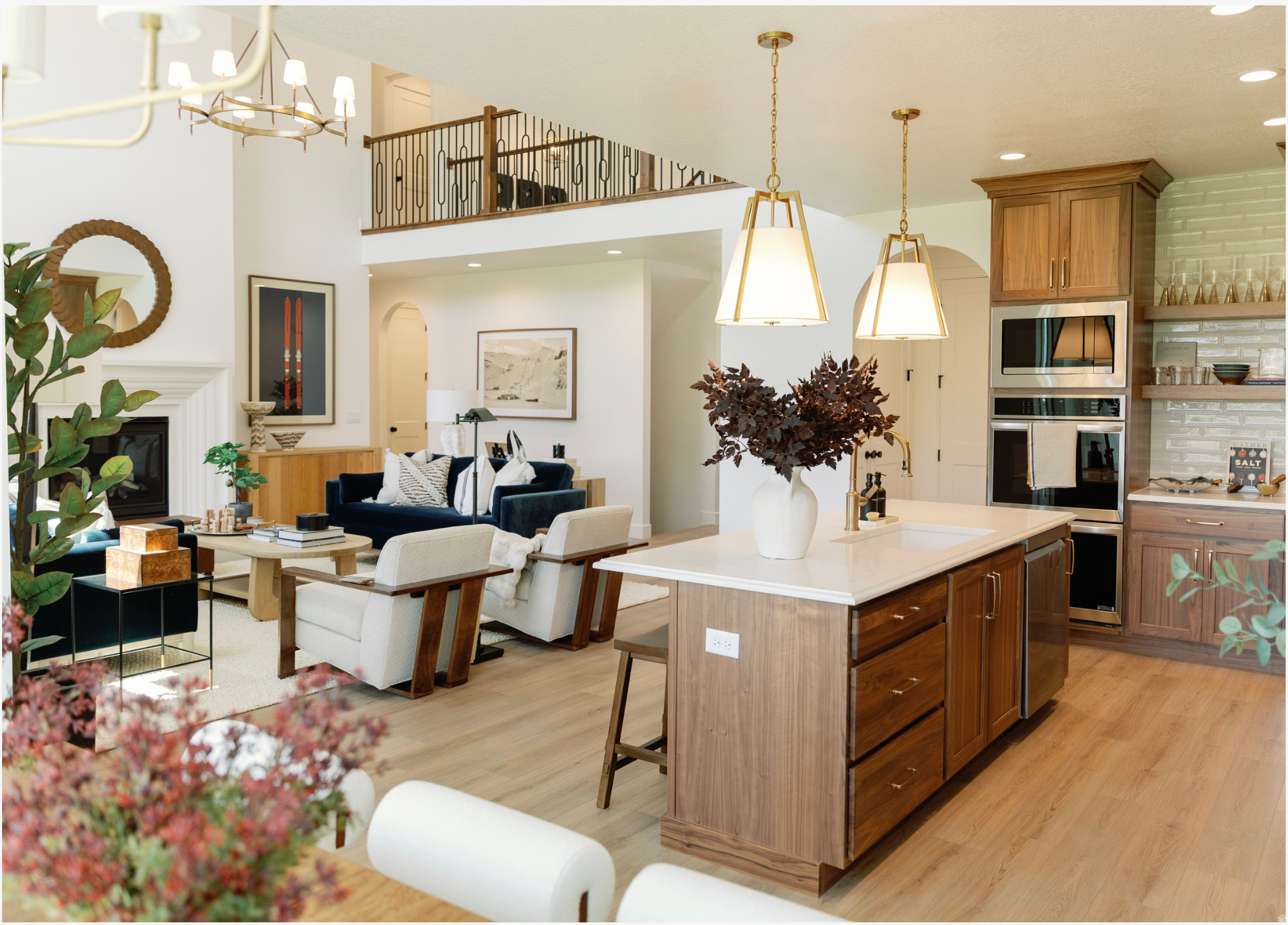 HIDDEN LANDING - Residential