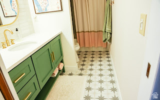 JACKSON HEIGHTS - Residential
