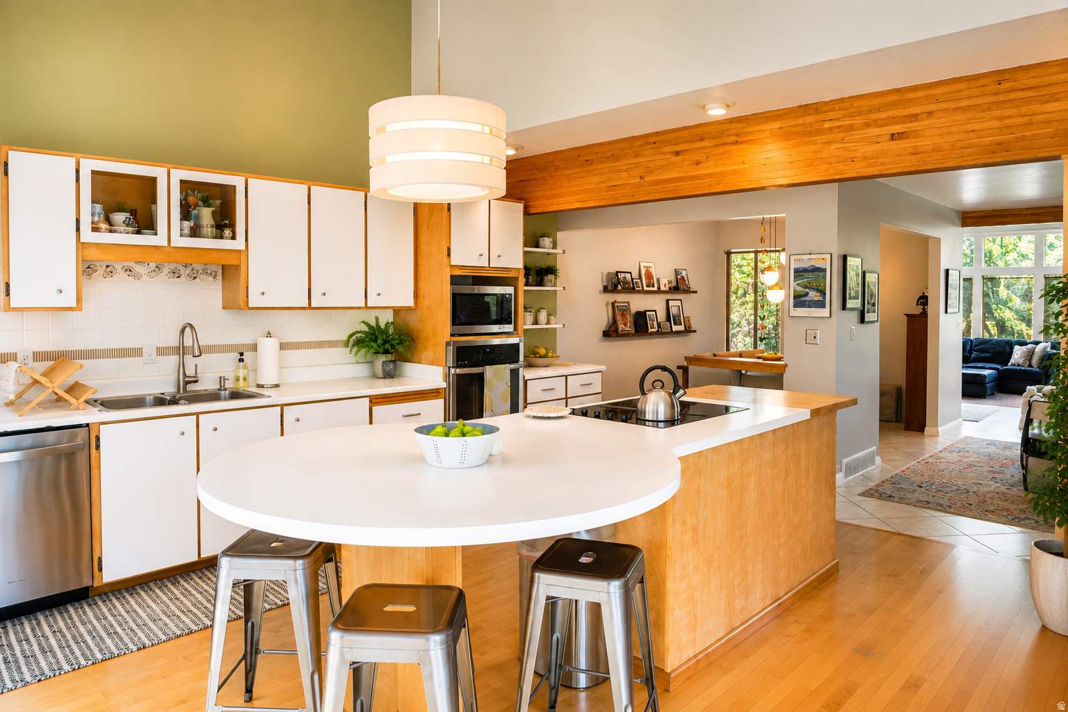 JACKSON HEIGHTS - Residential