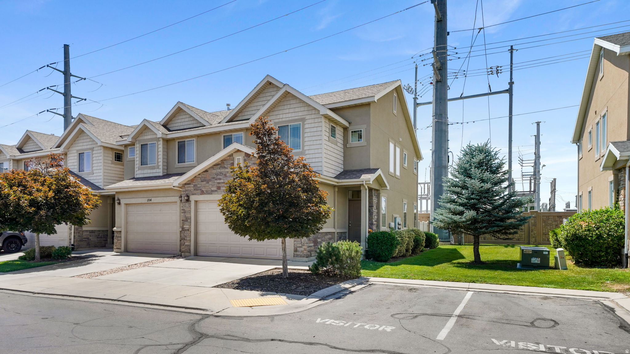 WOOD ESTATES - Residential