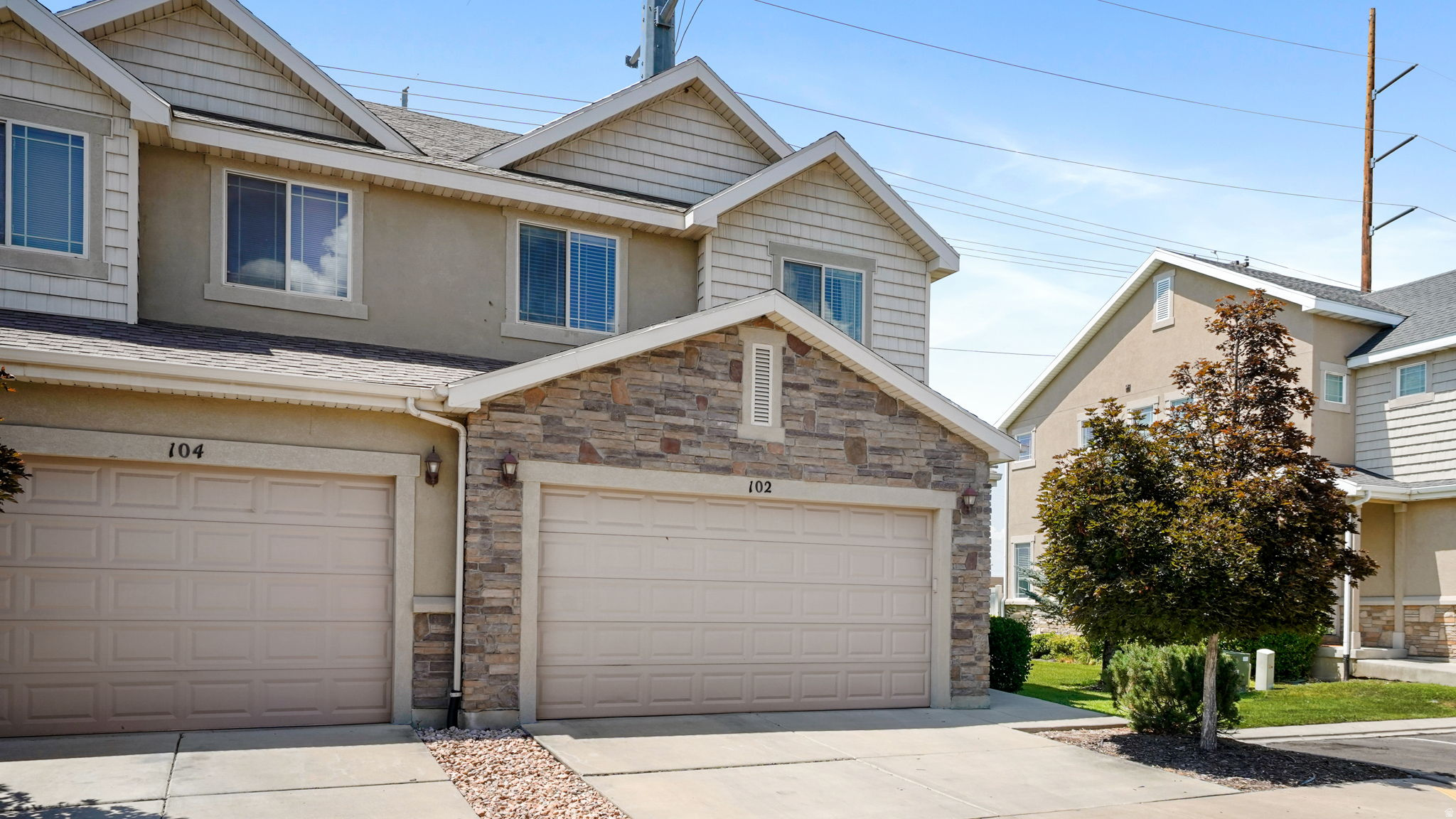 WOOD ESTATES - Residential