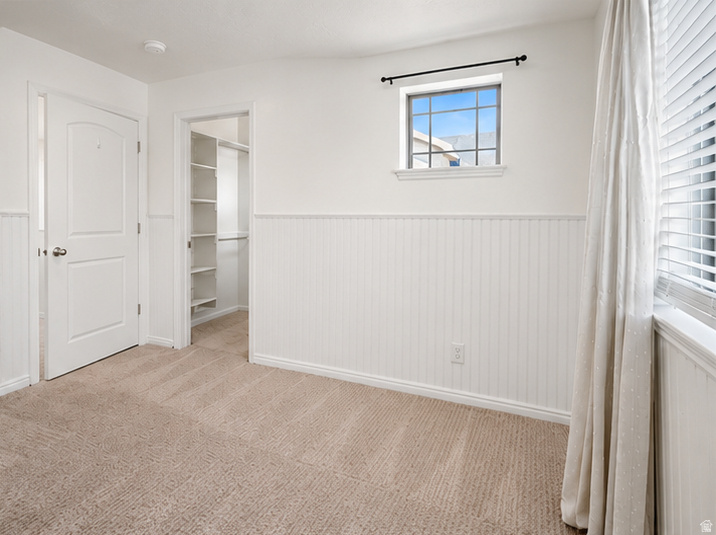 WOOD ESTATES - Residential
