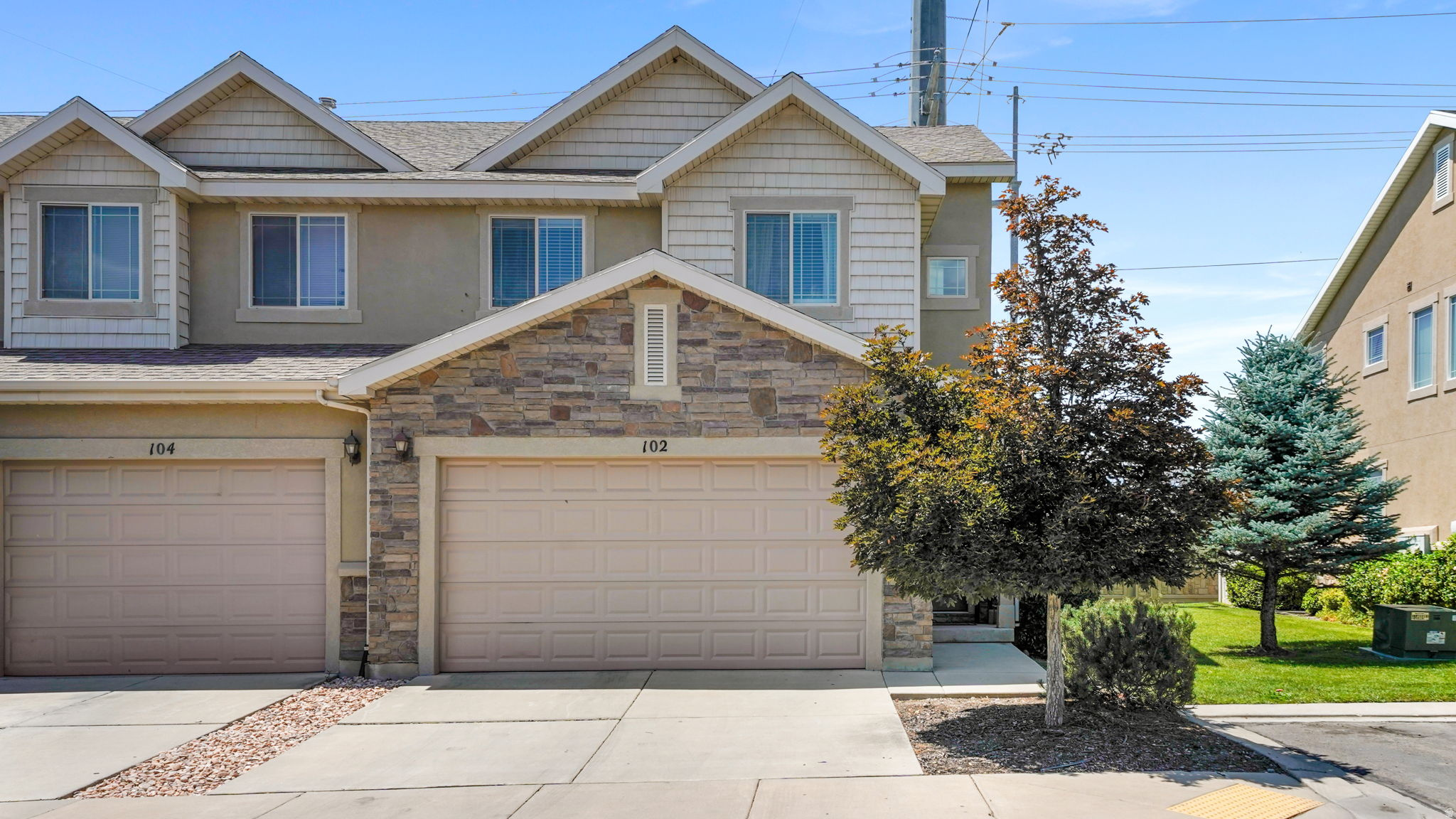 WOOD ESTATES - Residential