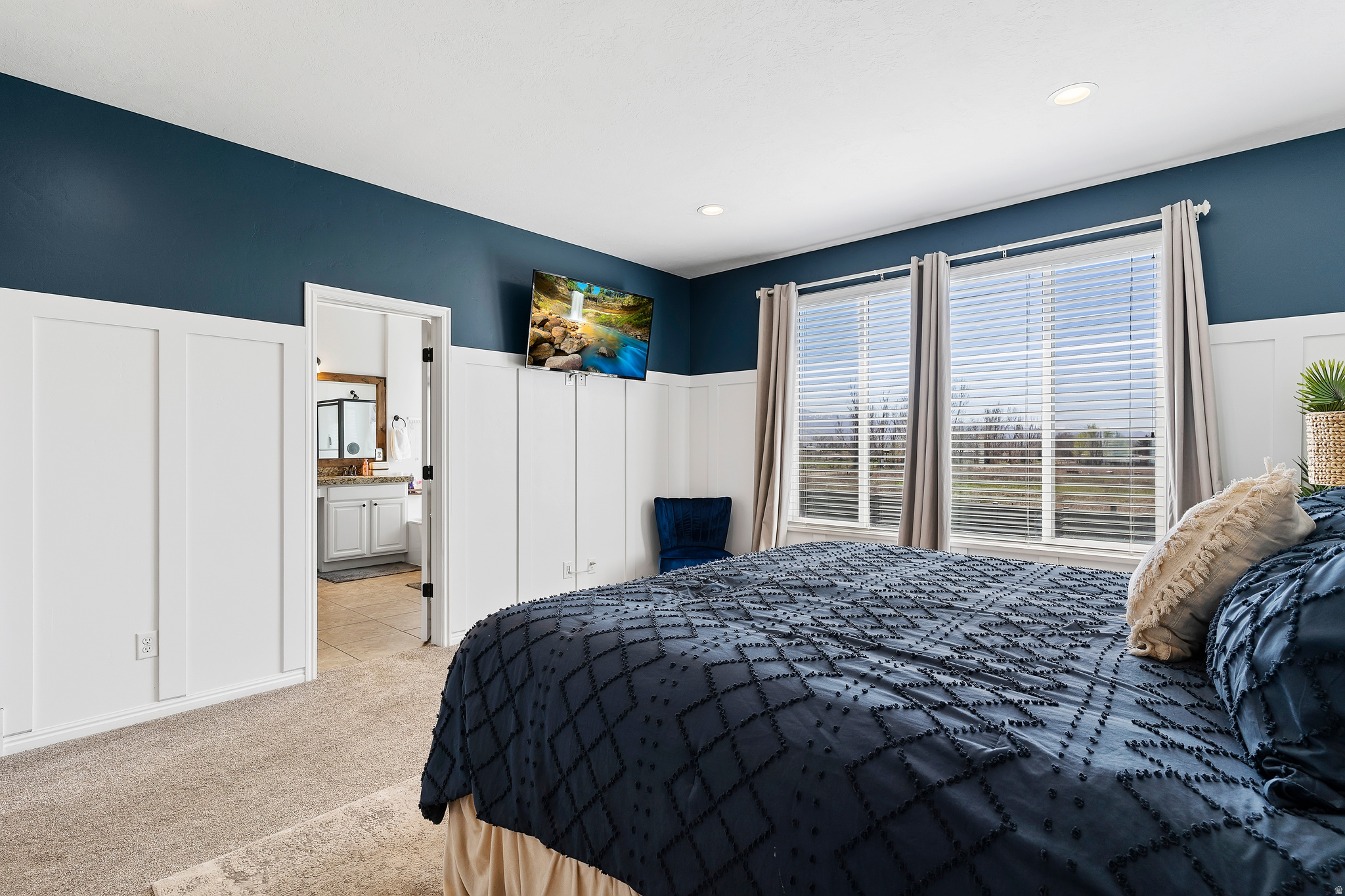 SUNSET EQUESTRIAN - Residential