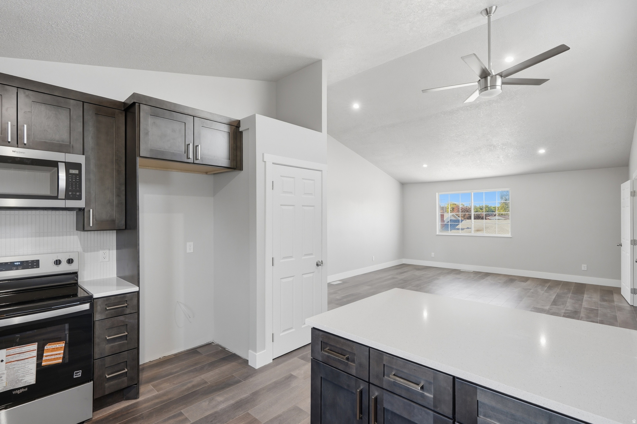 MEADOWBROOK FARMS - Residential