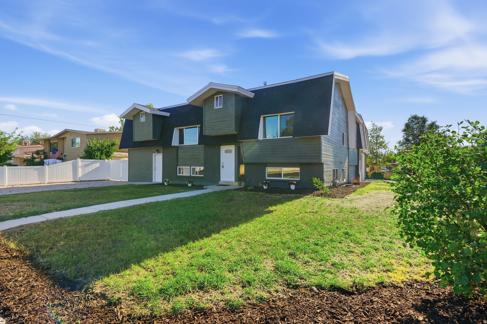 MEADOWBROOK FARMS - Residential