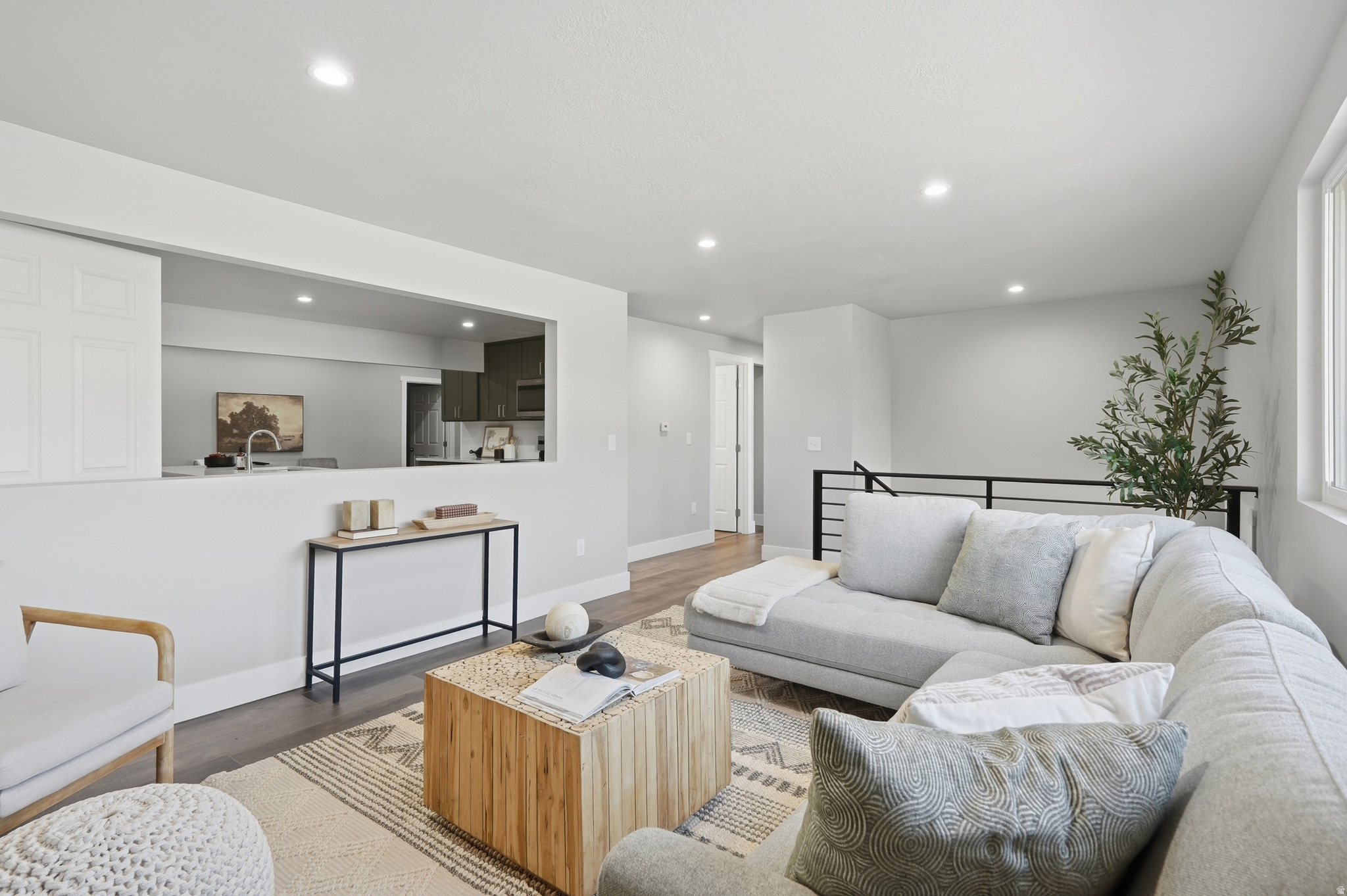 MEADOWBROOK FARMS - Residential