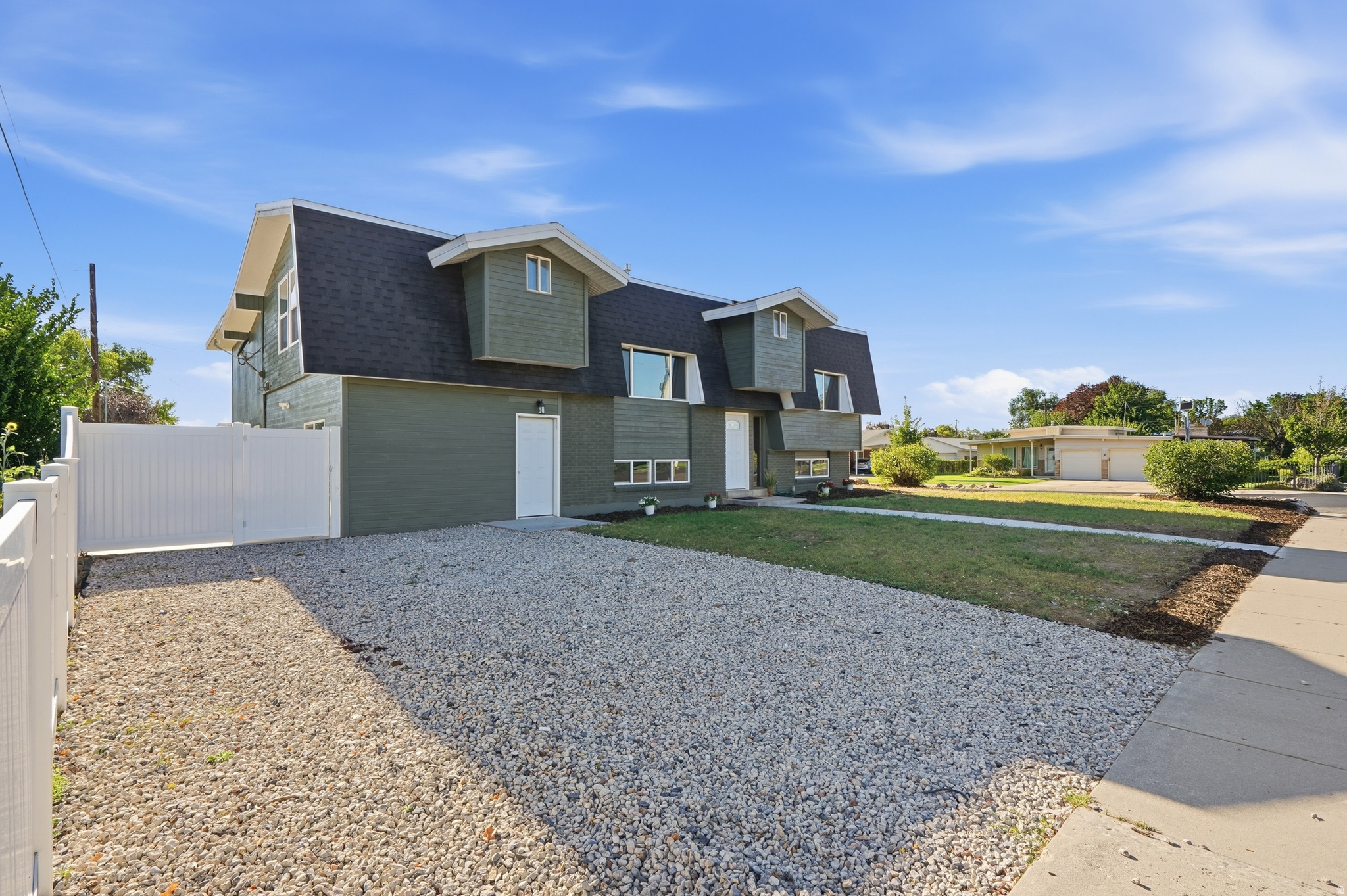 MEADOWBROOK FARMS - Residential